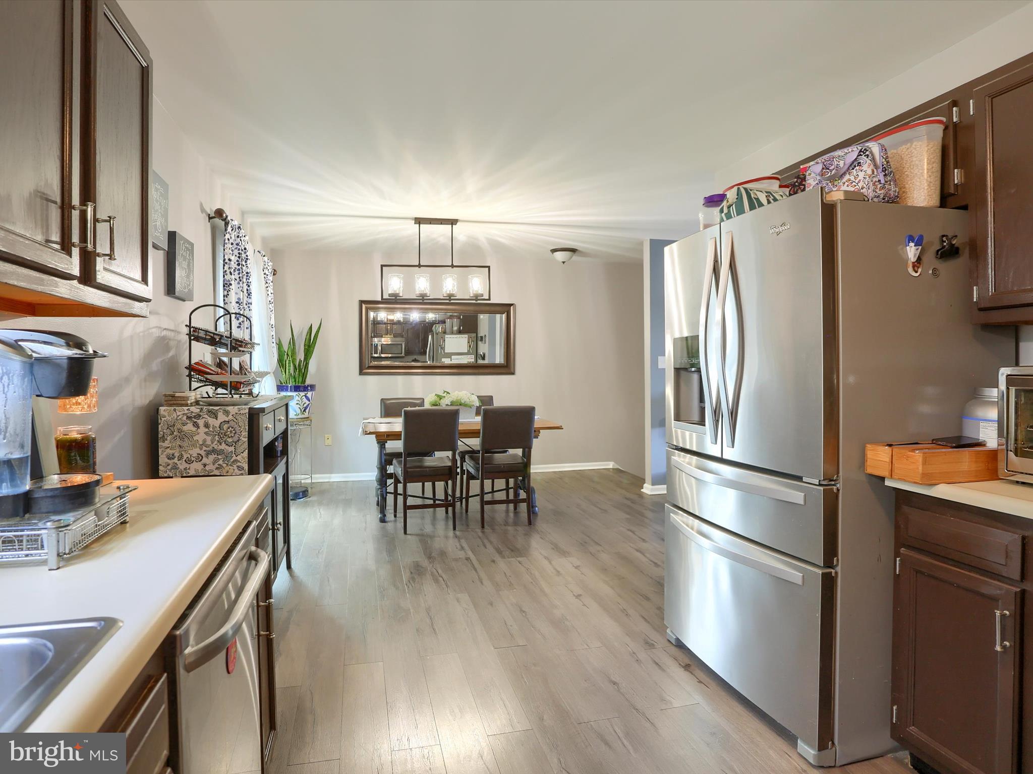 COUNTRY RIDGE - Residential