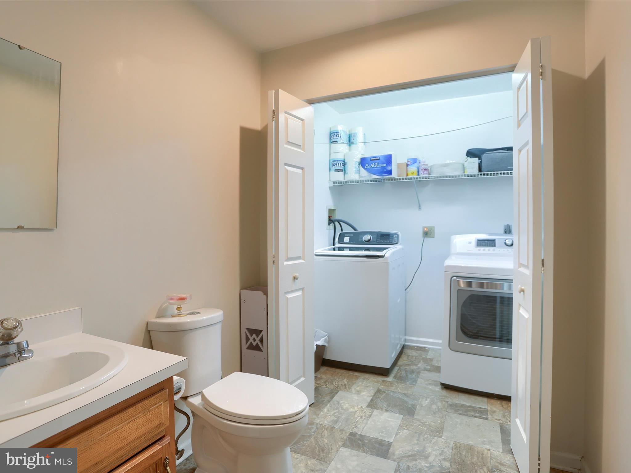 COUNTRY RIDGE - Residential