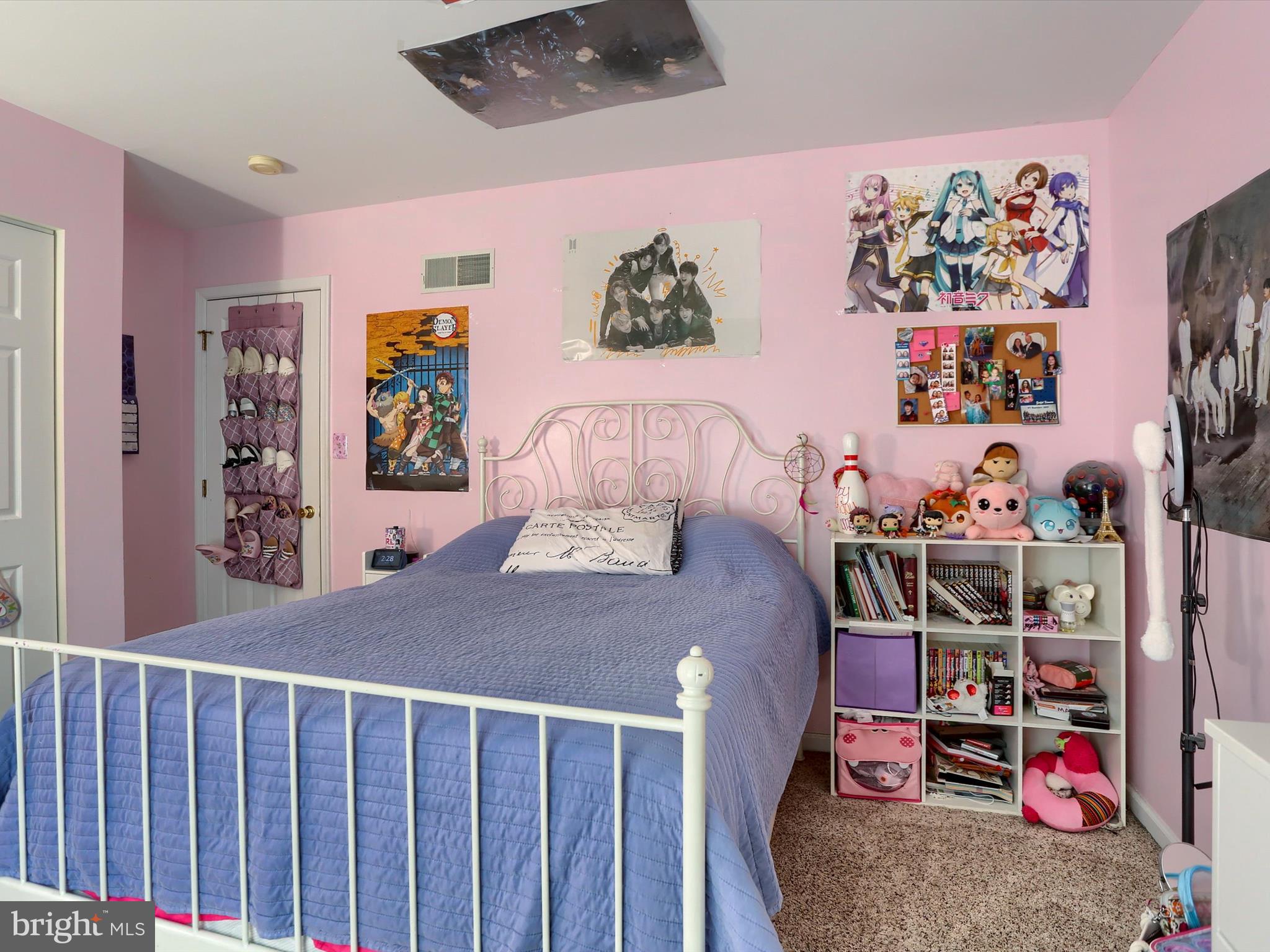 COUNTRY RIDGE - Residential