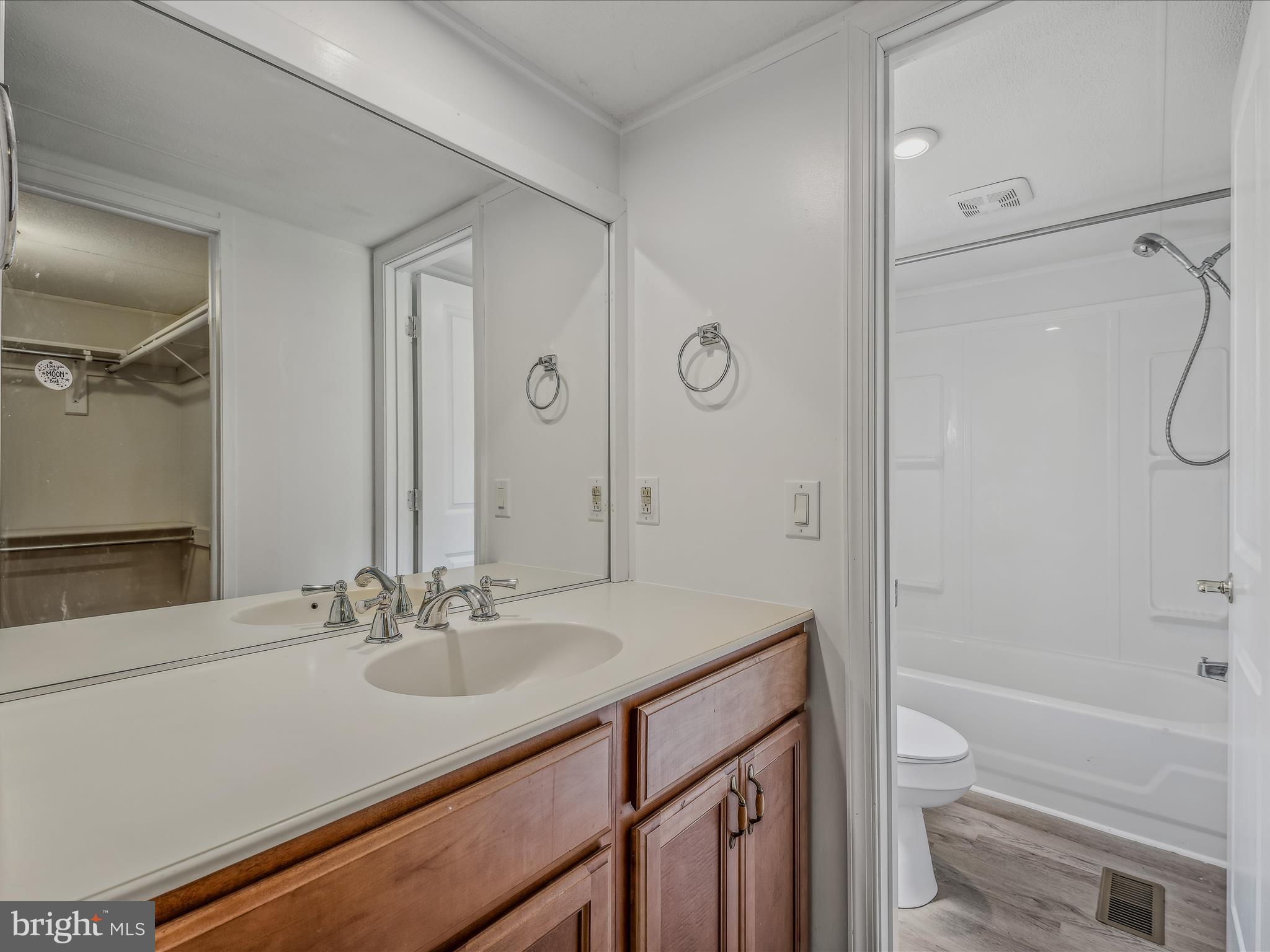 PLEASANT VIEW - Residential