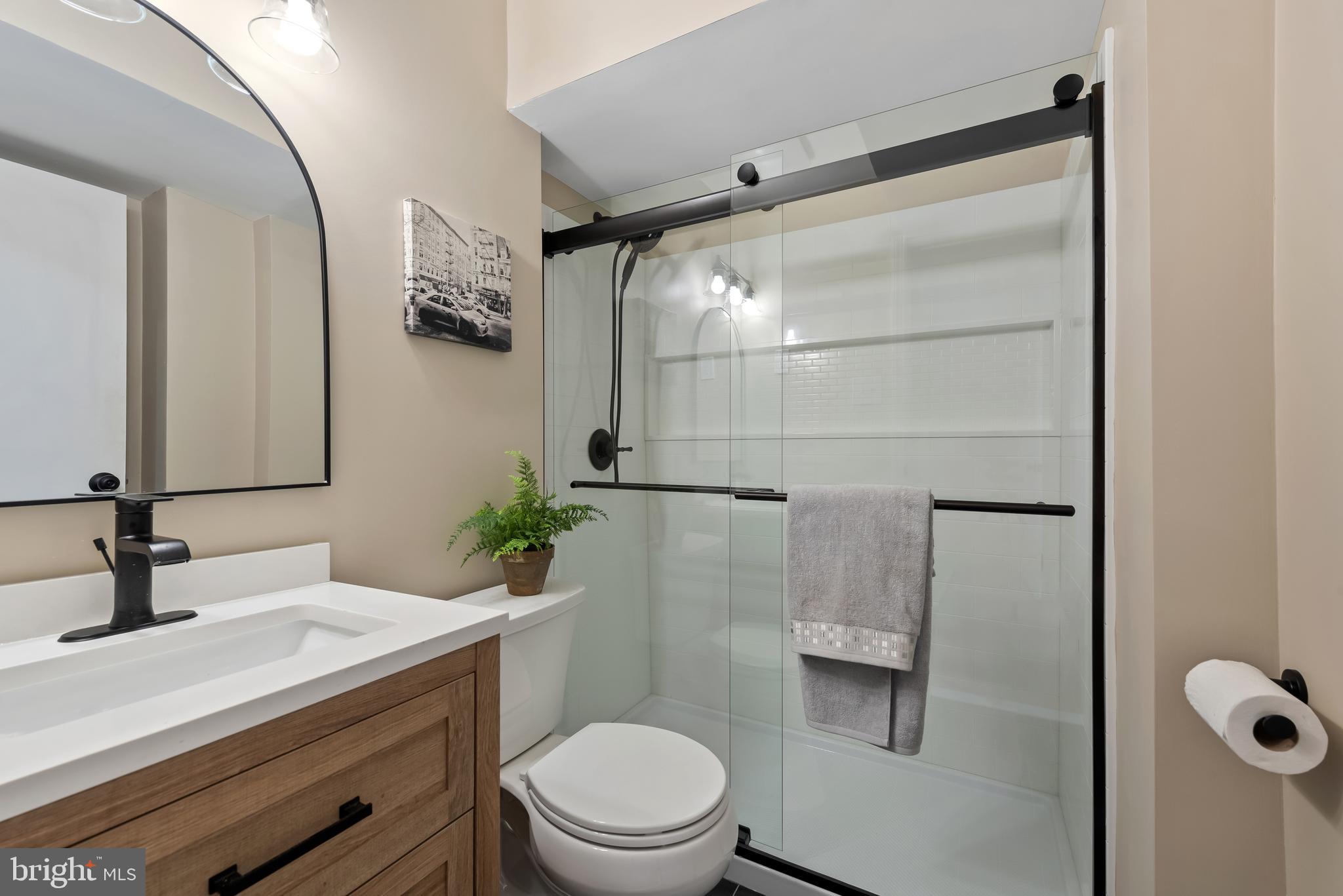 OLD COUNTY ESTATES - Residential