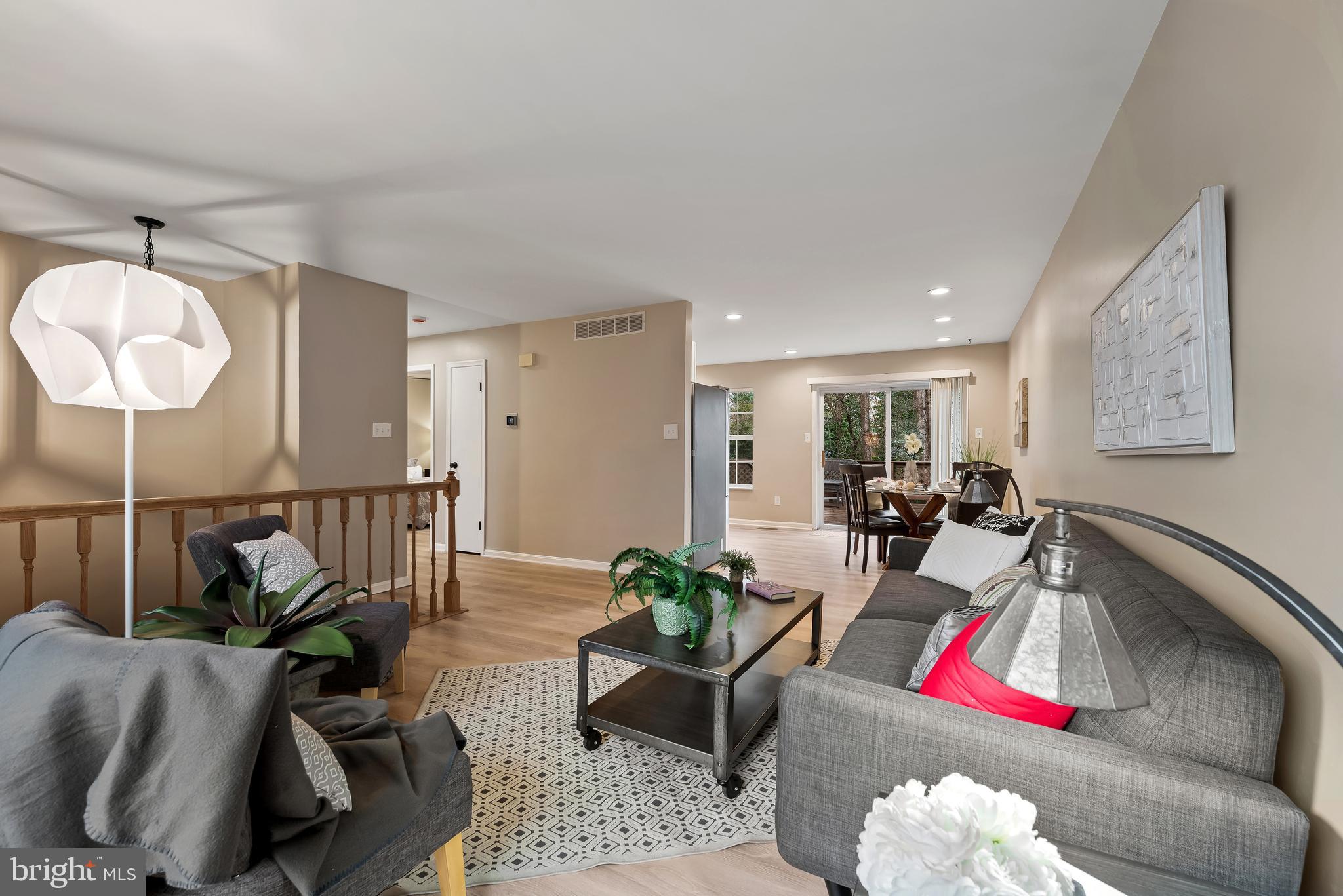 OLD COUNTY ESTATES - Residential