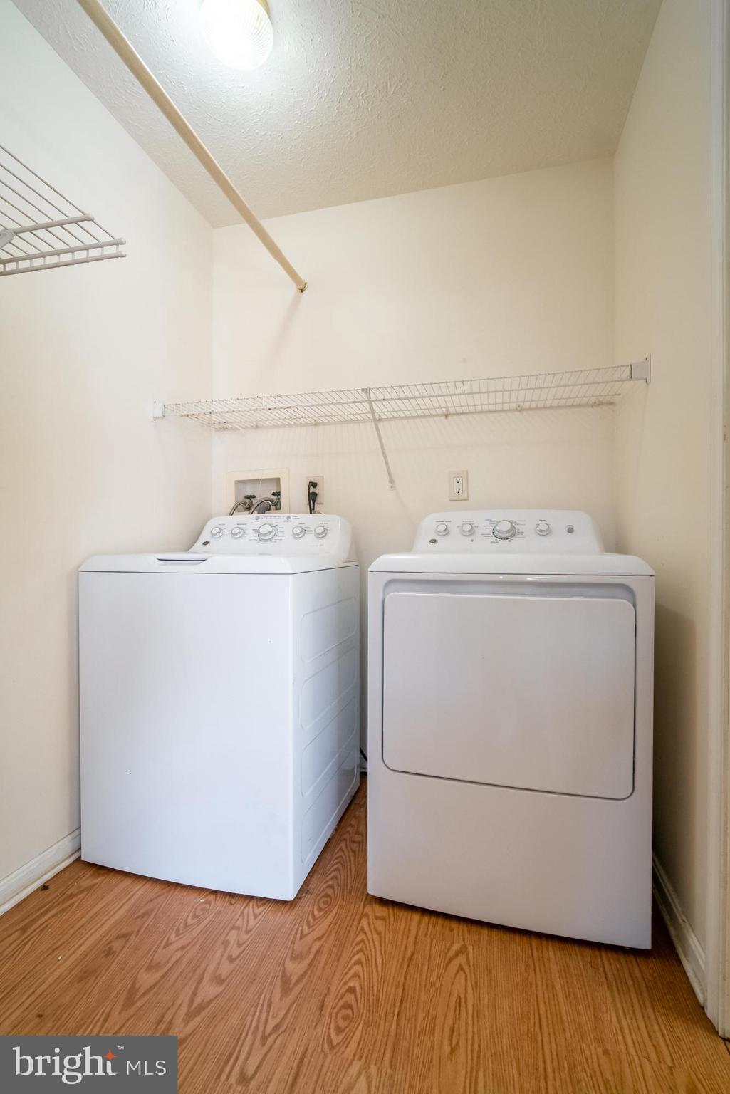 BUTTONWOOD CROSSING - Residential