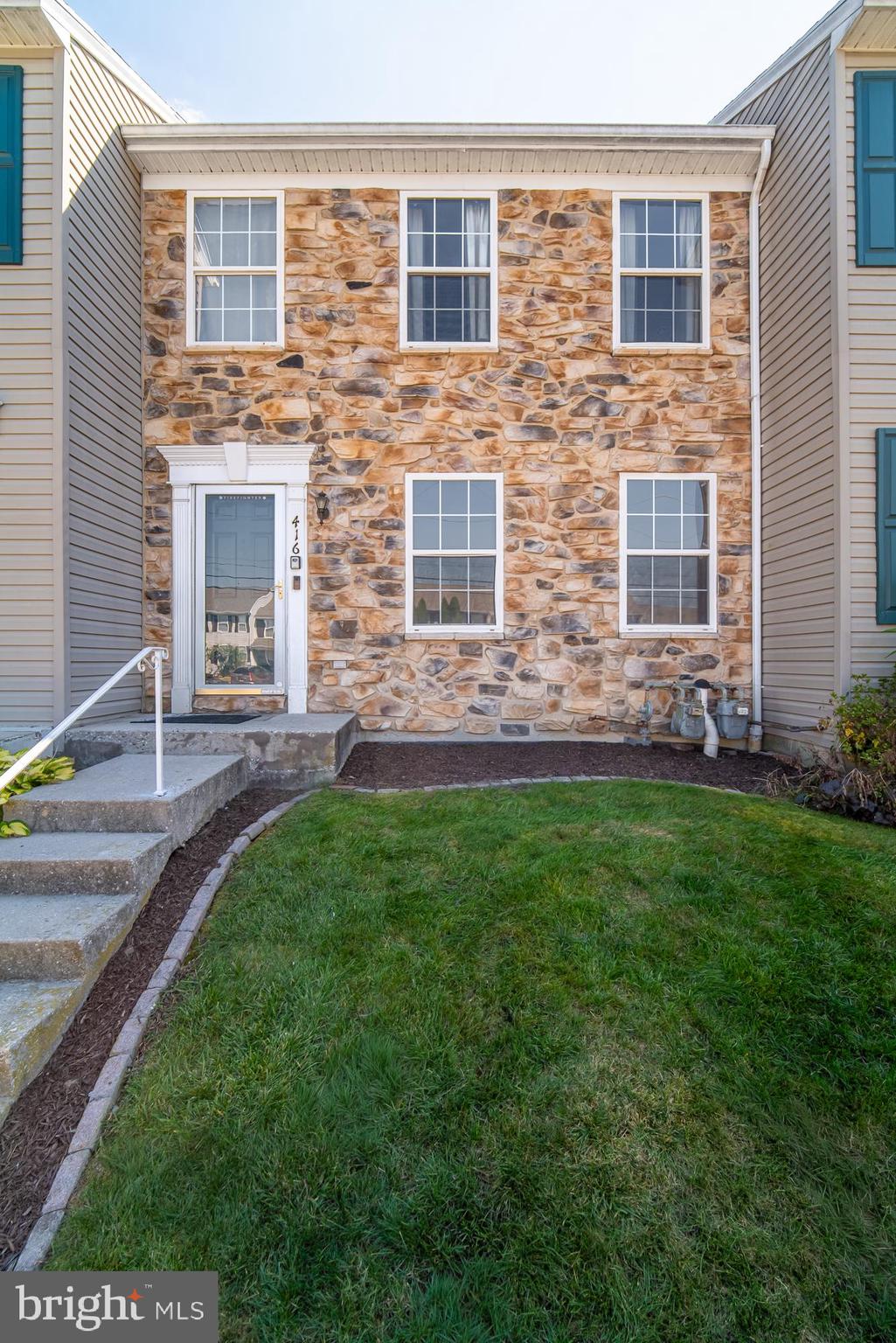 BUTTONWOOD CROSSING - Residential