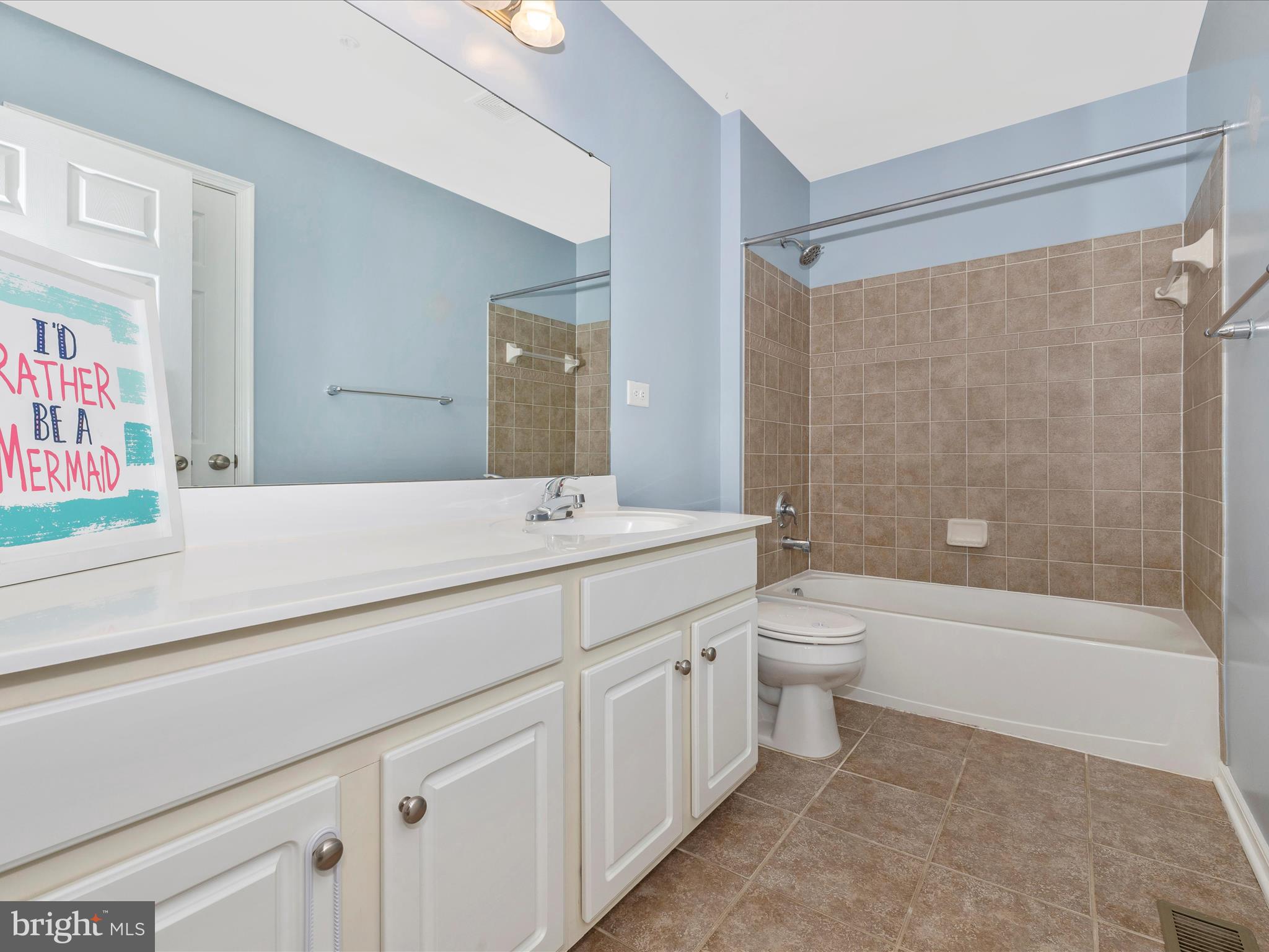 CANNON BLUFF - Residential Lease