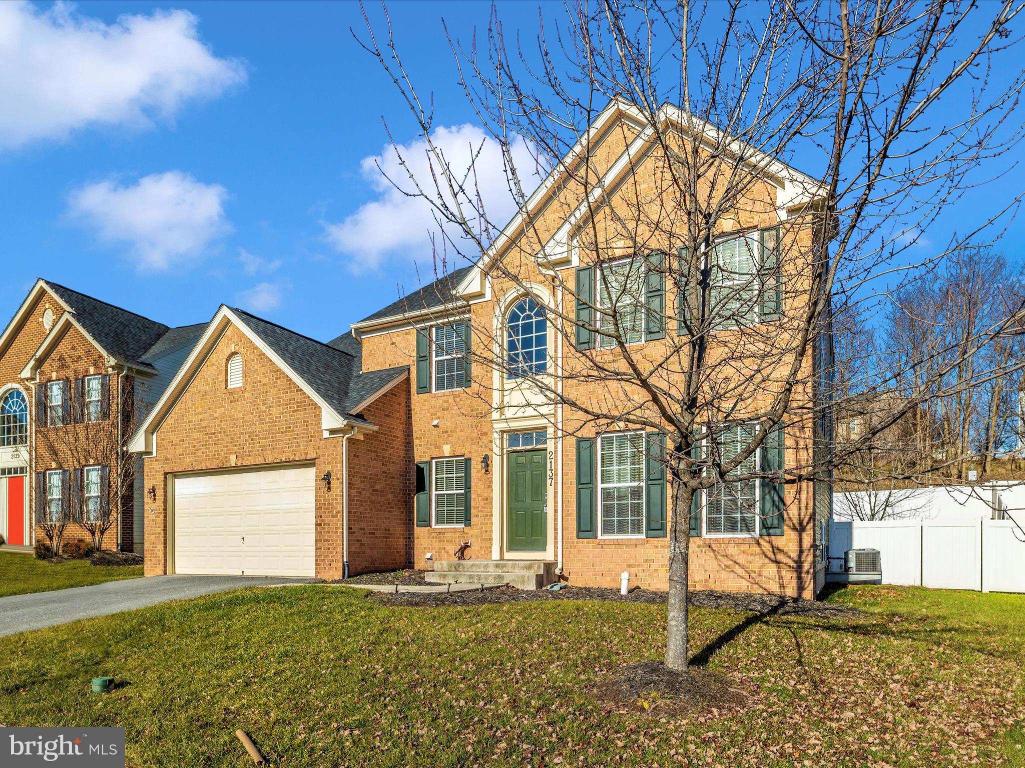 CANNON BLUFF - Residential Lease