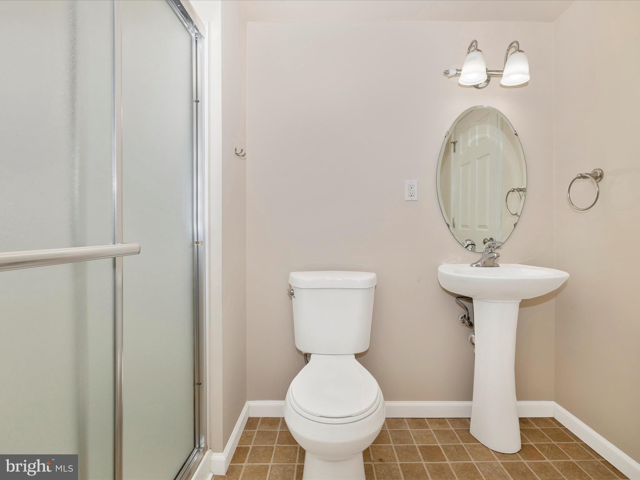 CANNON BLUFF - Residential Lease