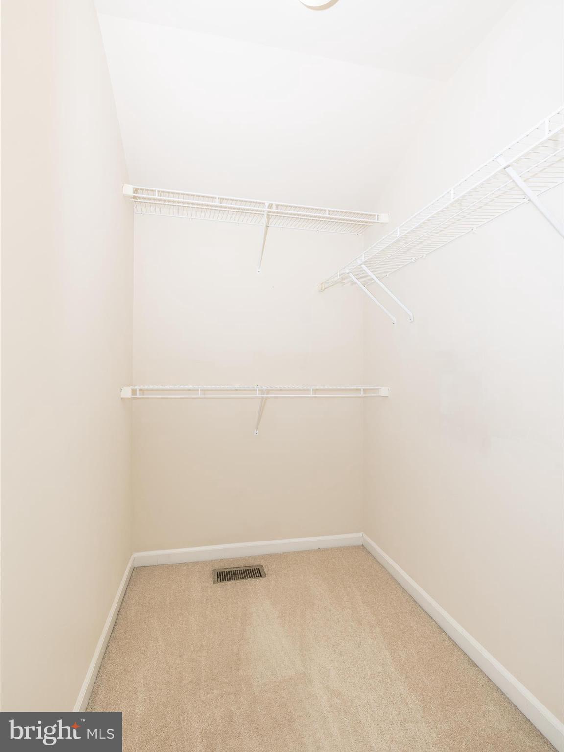 CANNON BLUFF - Residential Lease