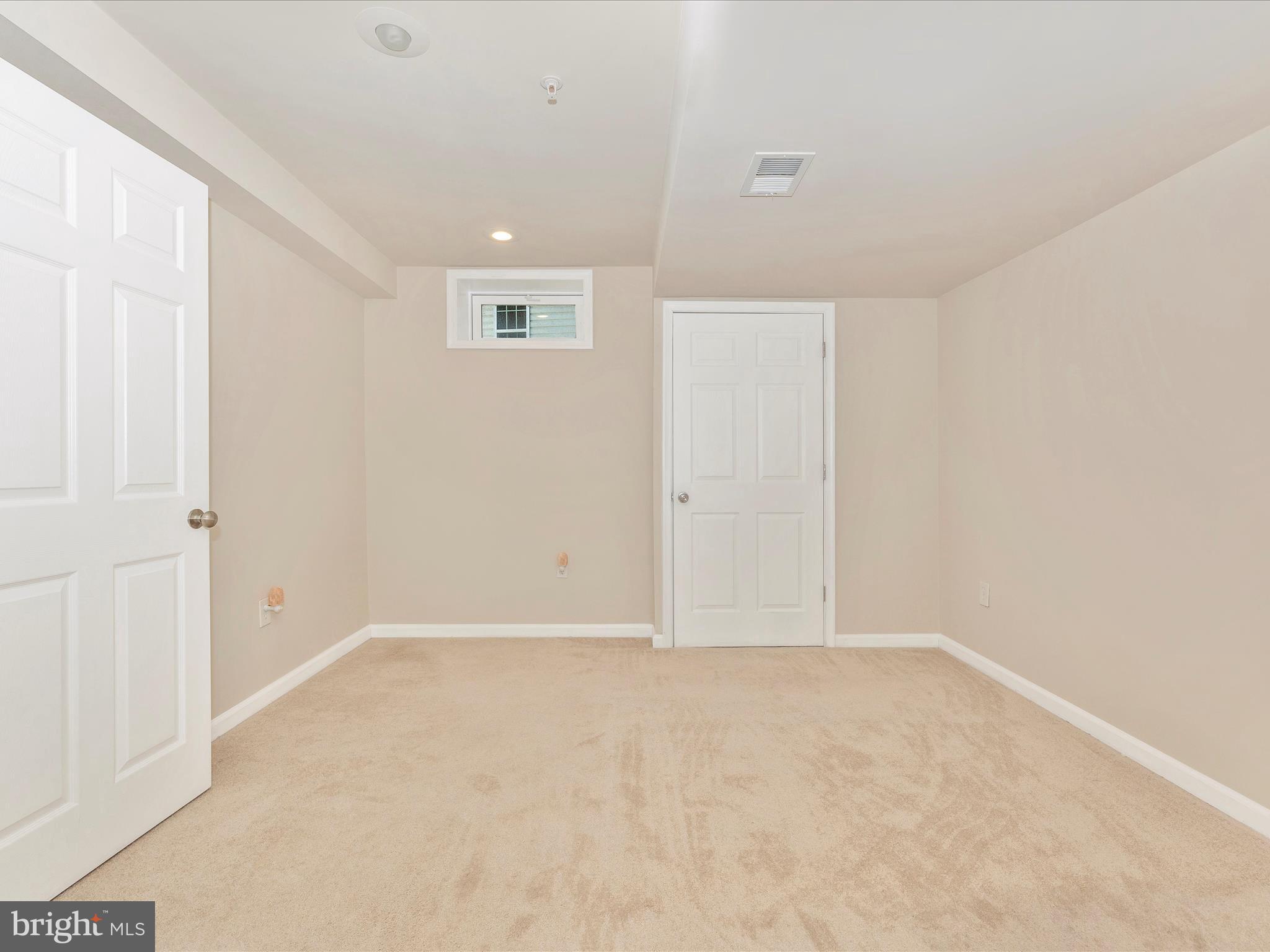 CANNON BLUFF - Residential Lease