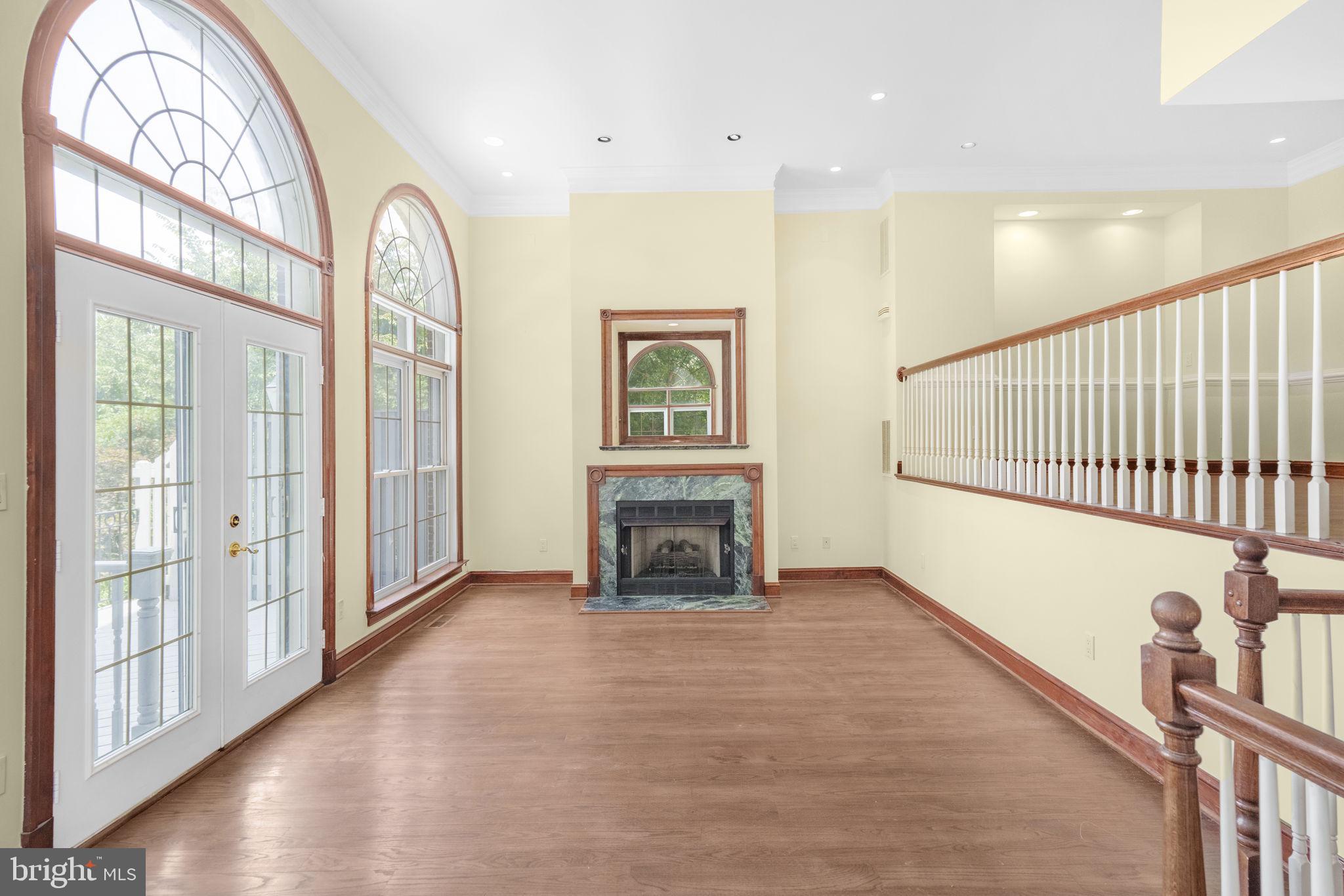 PALISADES PARK - Residential