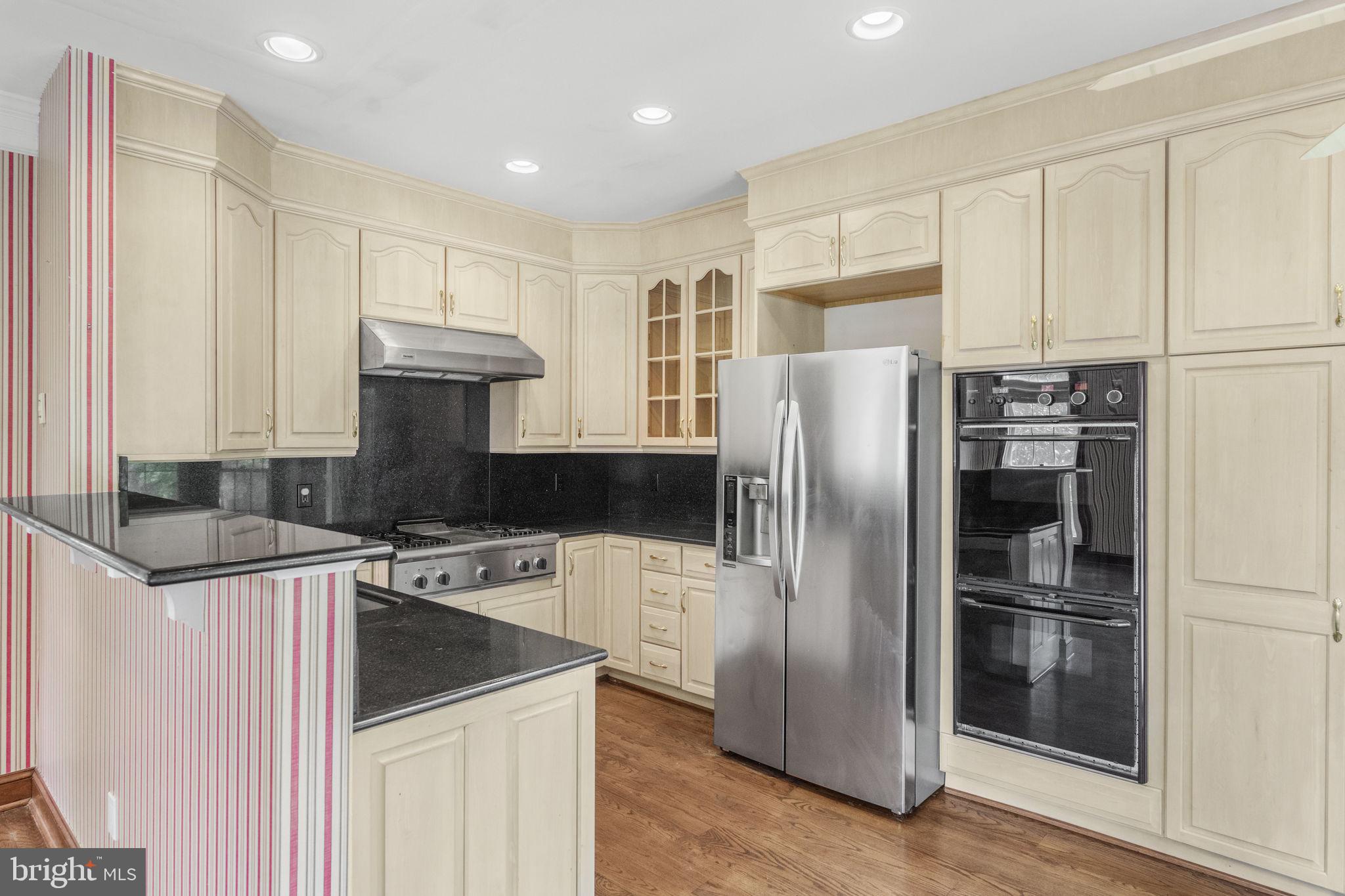 PALISADES PARK - Residential