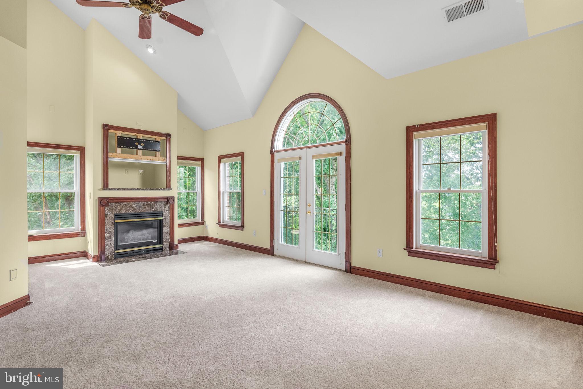 PALISADES PARK - Residential