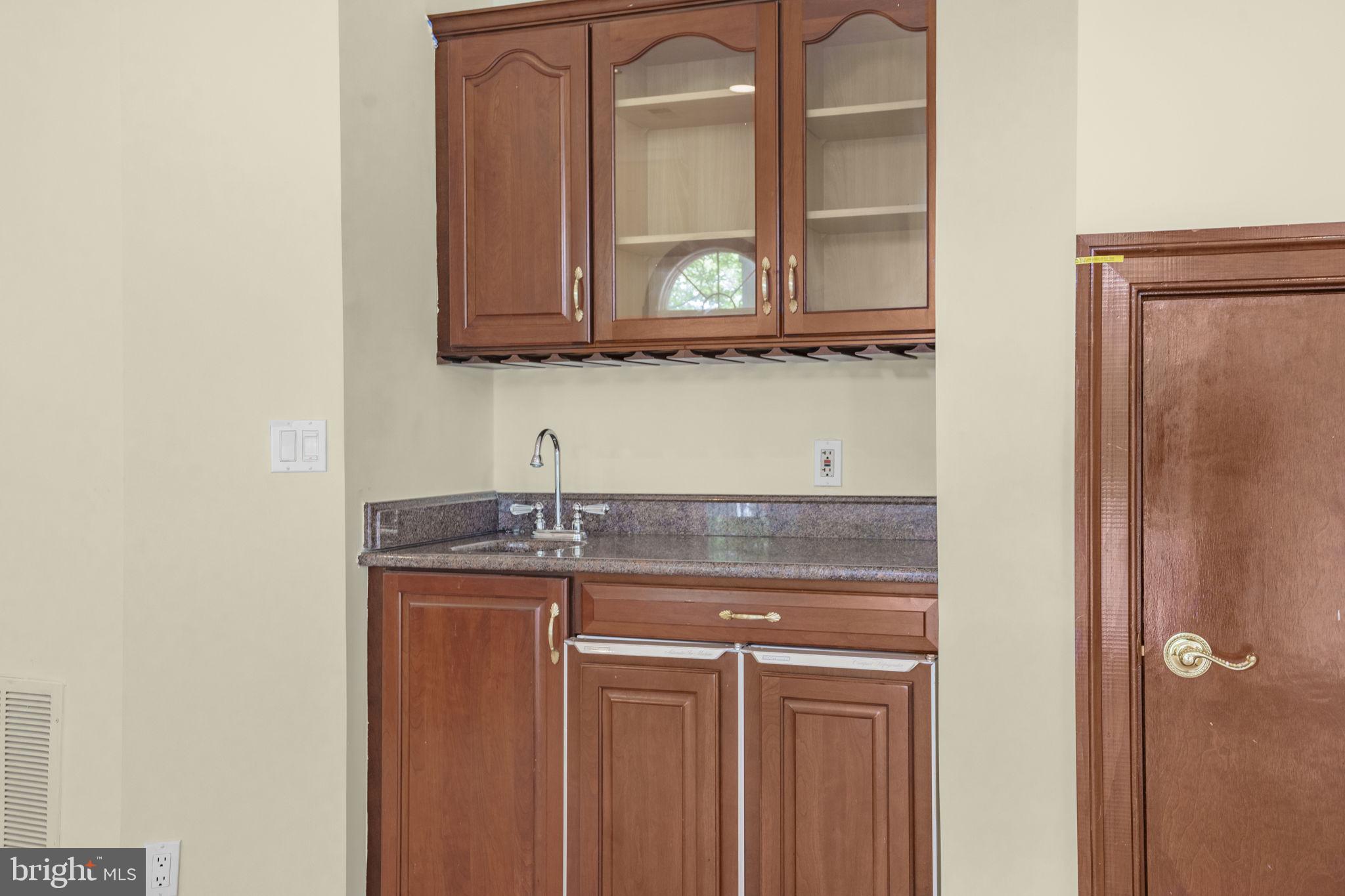 PALISADES PARK - Residential