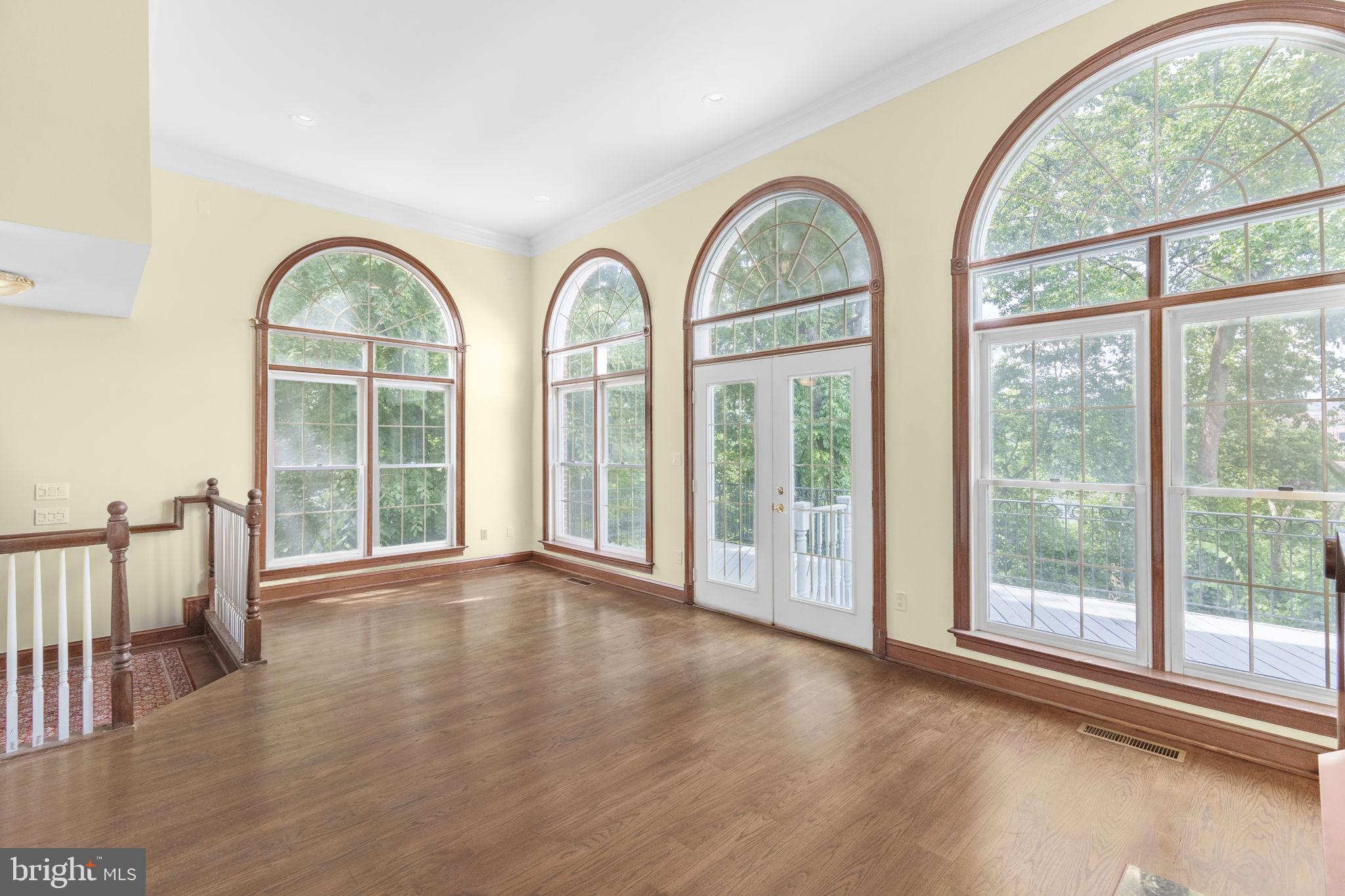 PALISADES PARK - Residential