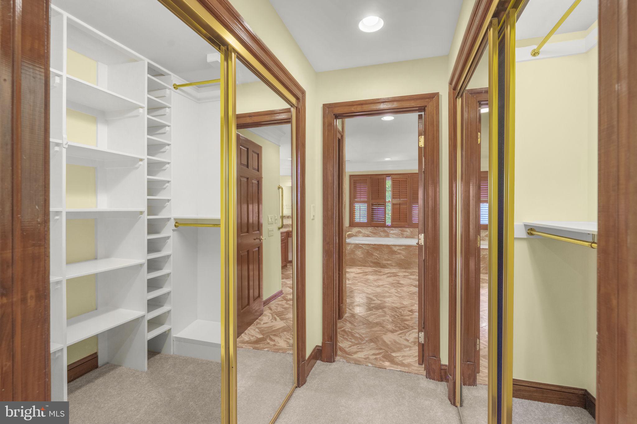 PALISADES PARK - Residential