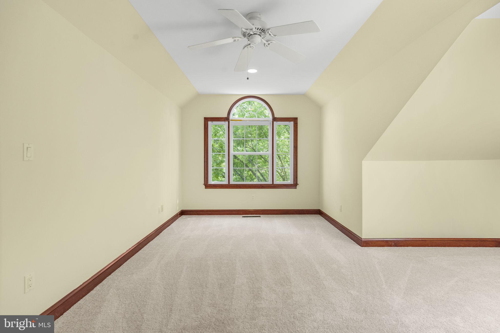 PALISADES PARK - Residential