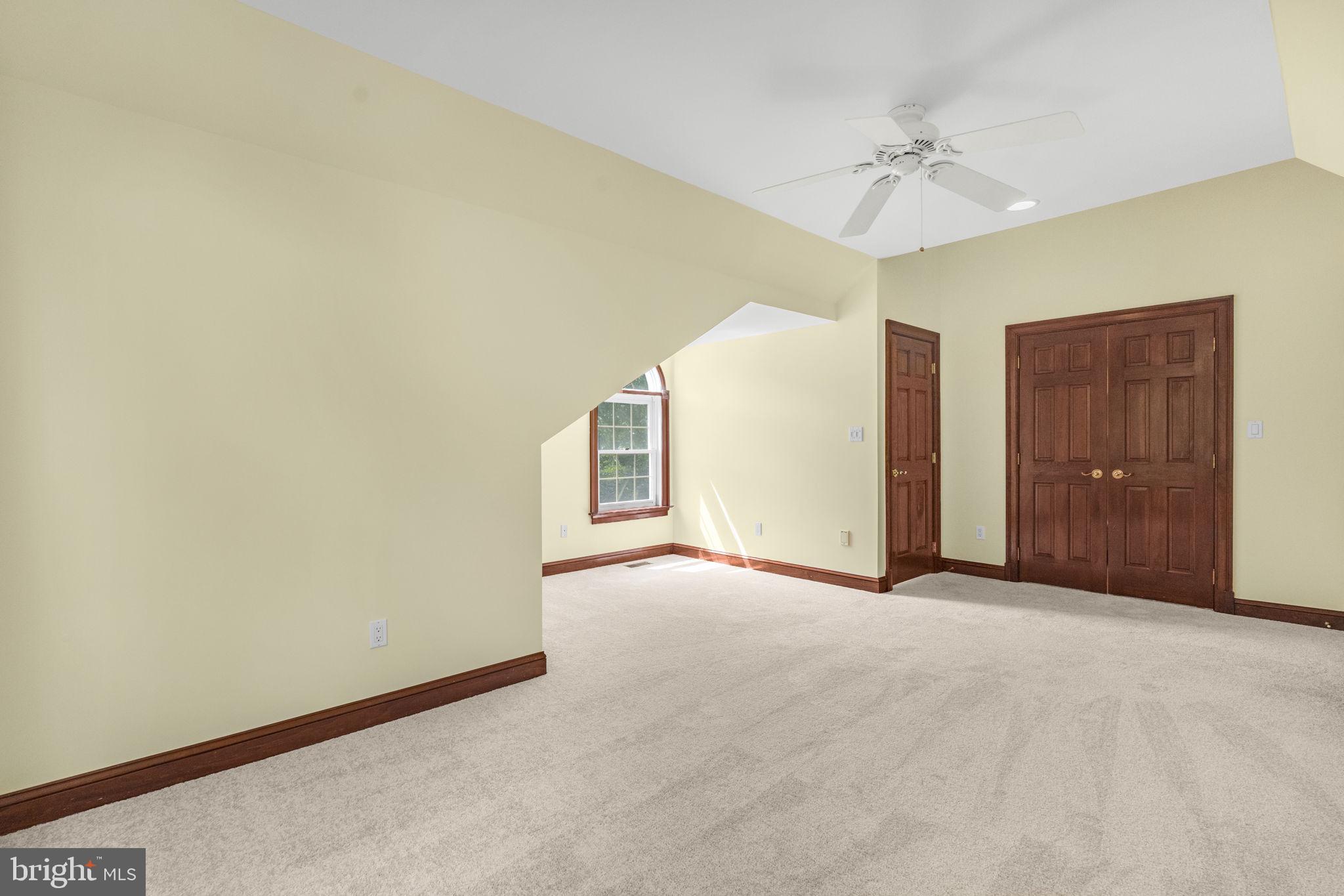 PALISADES PARK - Residential