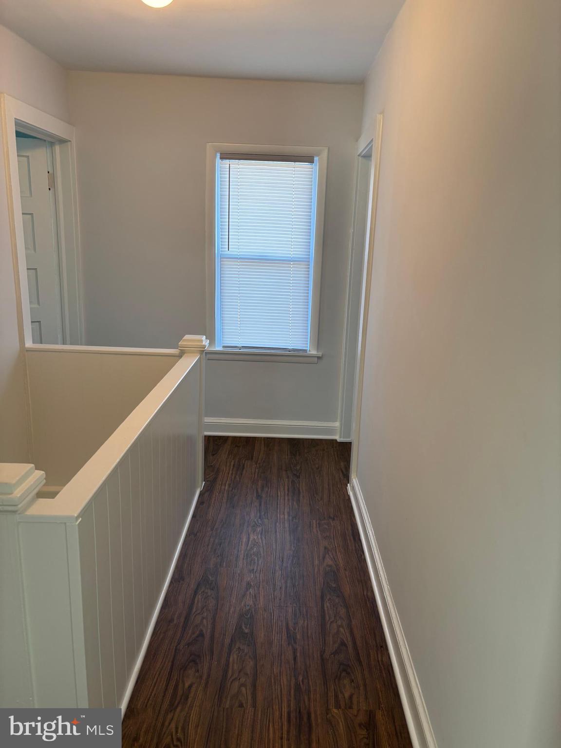 HARRY ROSS PROPERTY - Residential