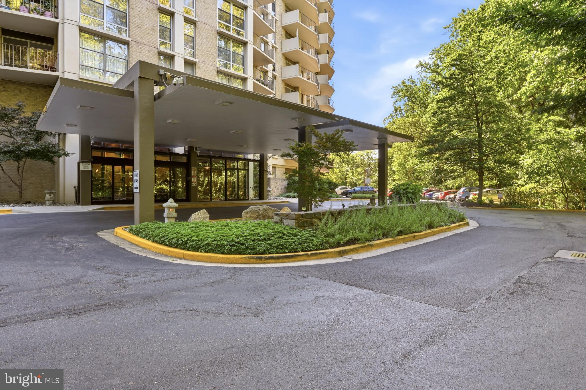 9039 SLIGO CREEK PARKWAY 1210