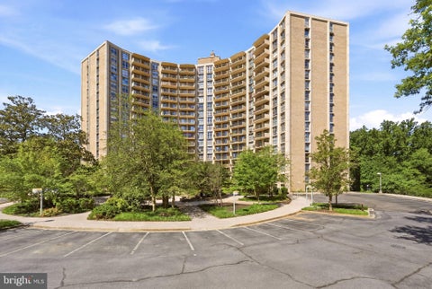 Condo For Sale - 9039 Sligo Creek Parkway #1210<br/> SILVER SPRING, MD 20901