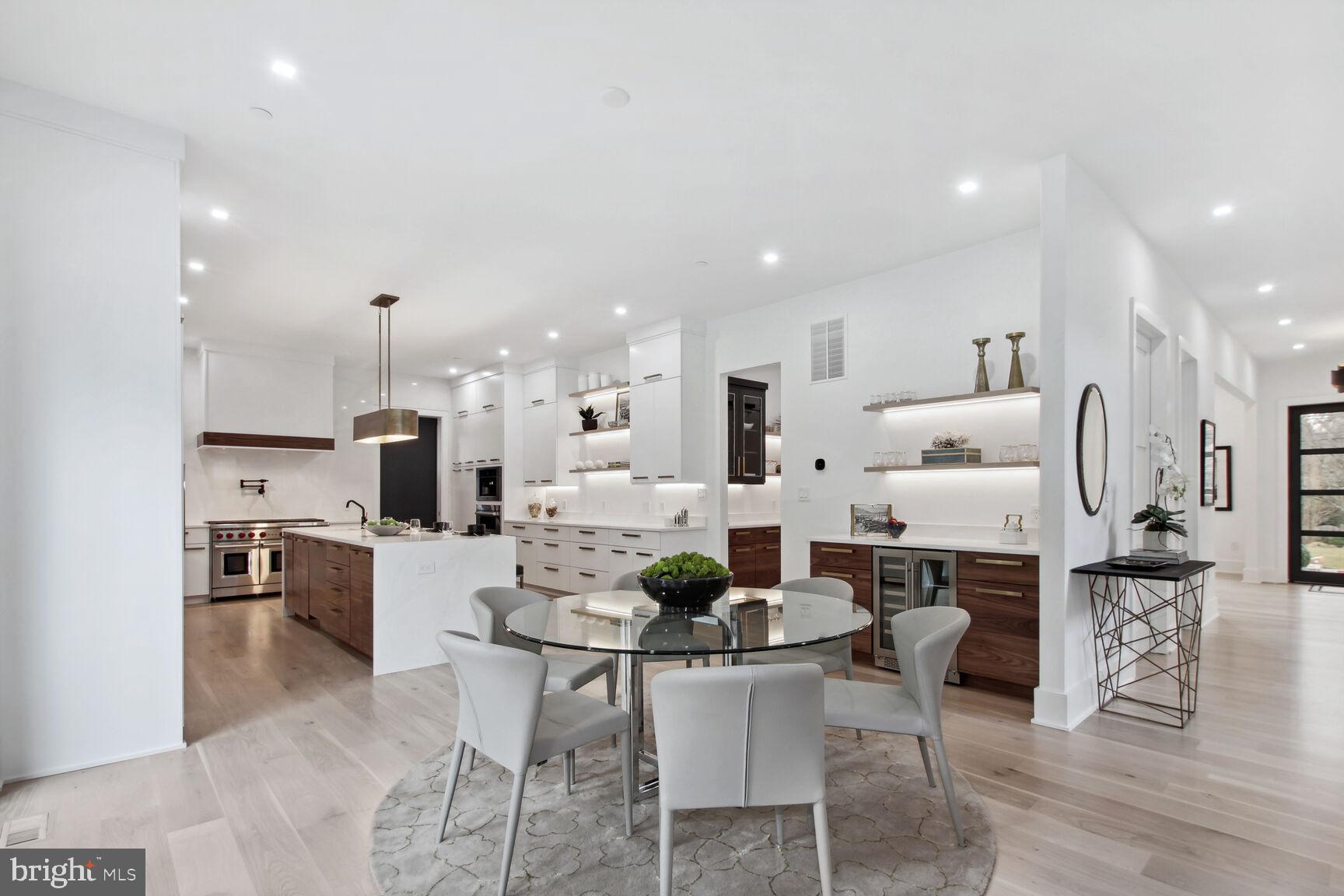 KENWOOD PARK - Residential