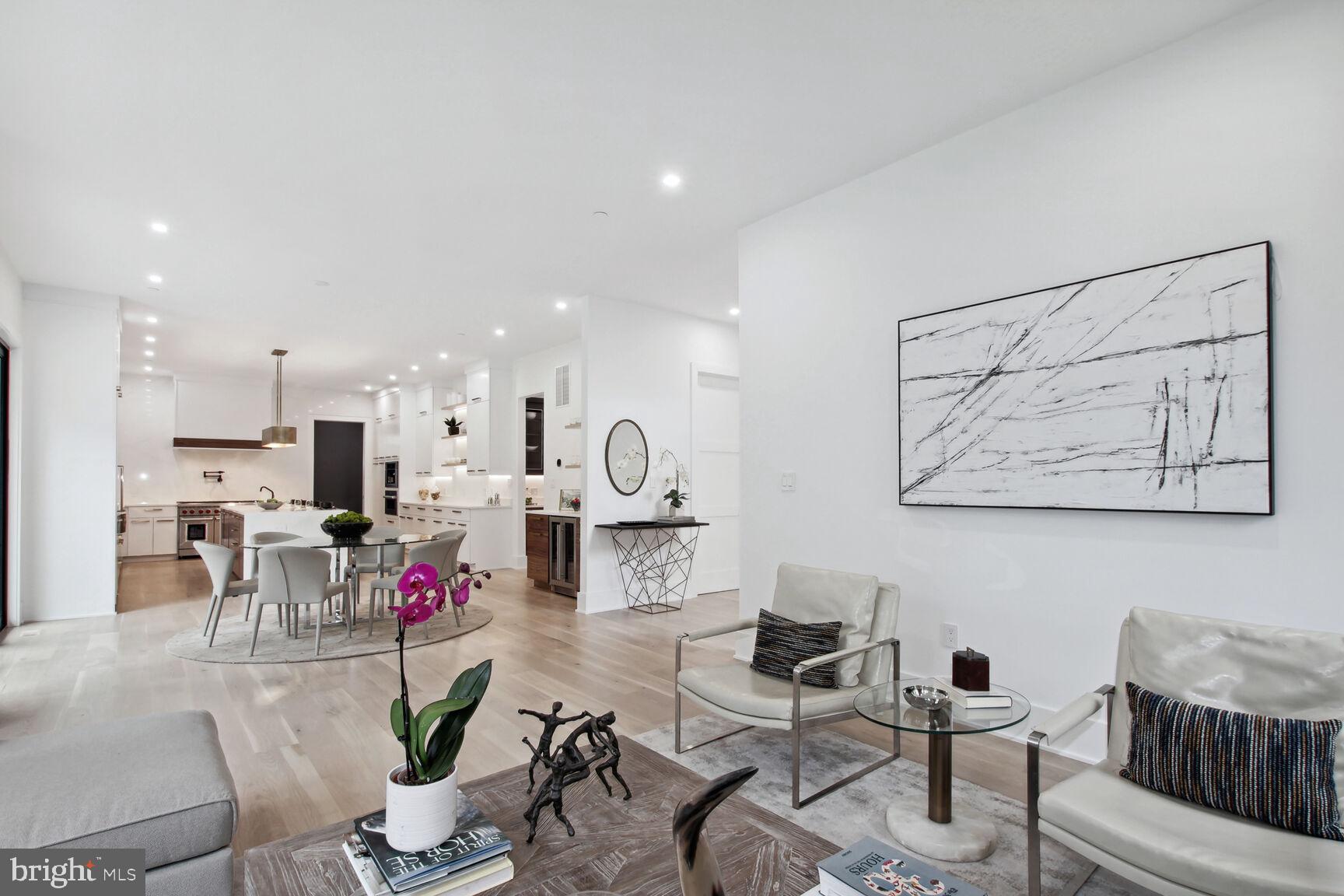 KENWOOD PARK - Residential