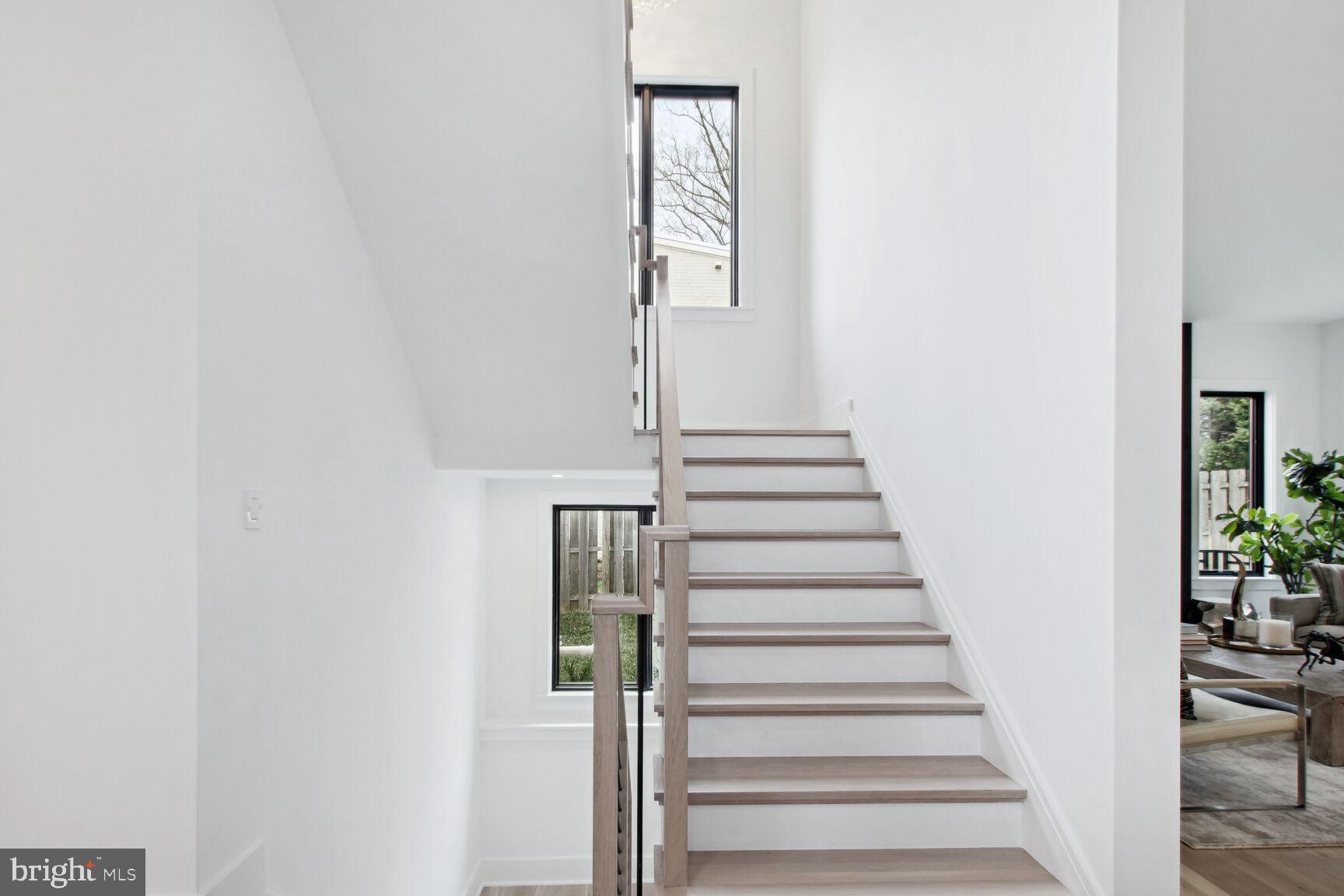 KENWOOD PARK - Residential