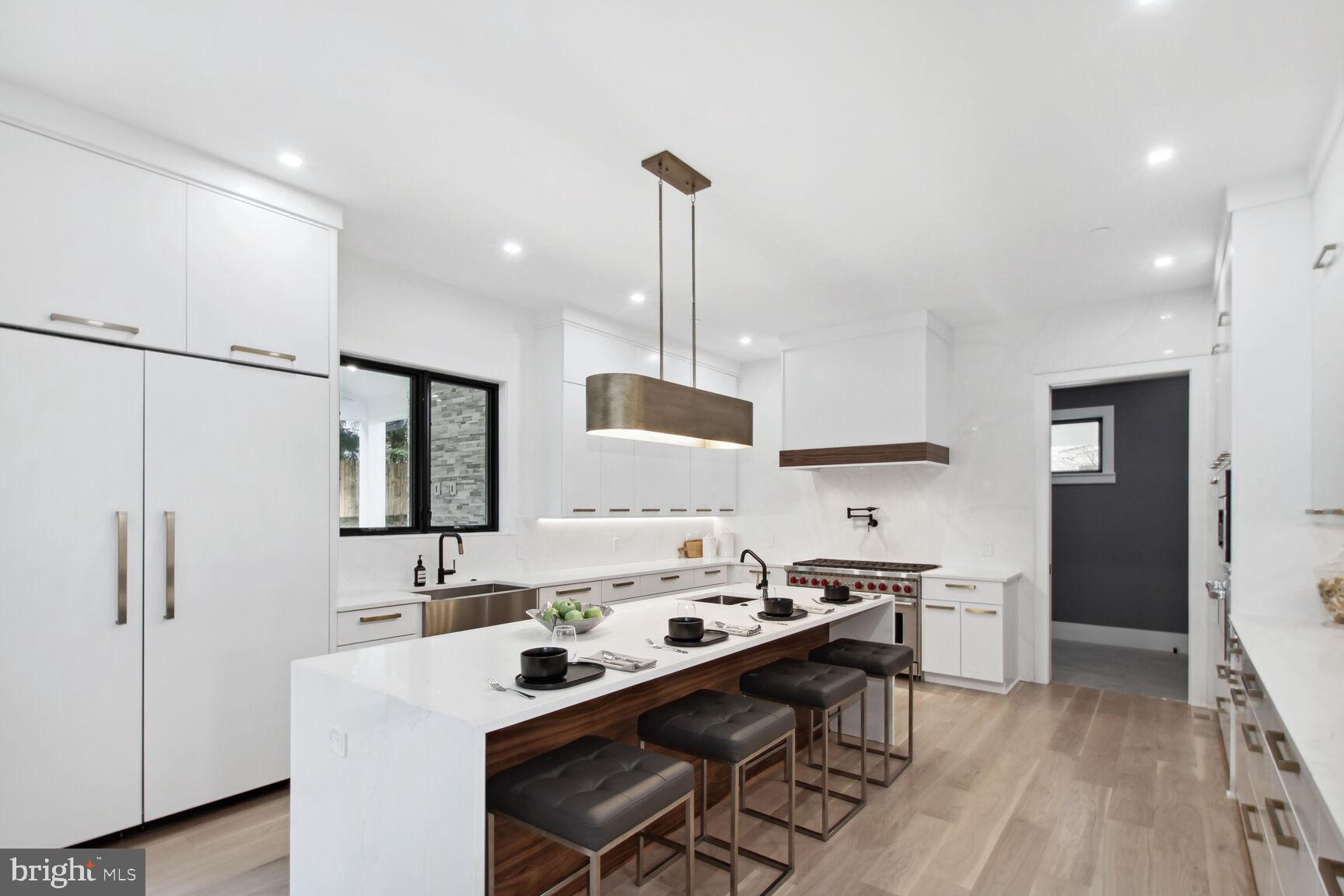 KENWOOD PARK - Residential