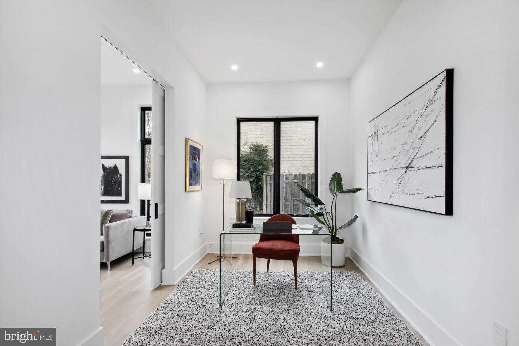 KENWOOD PARK - Residential