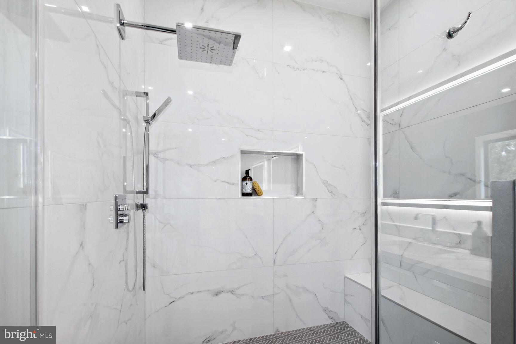 KENWOOD PARK - Residential