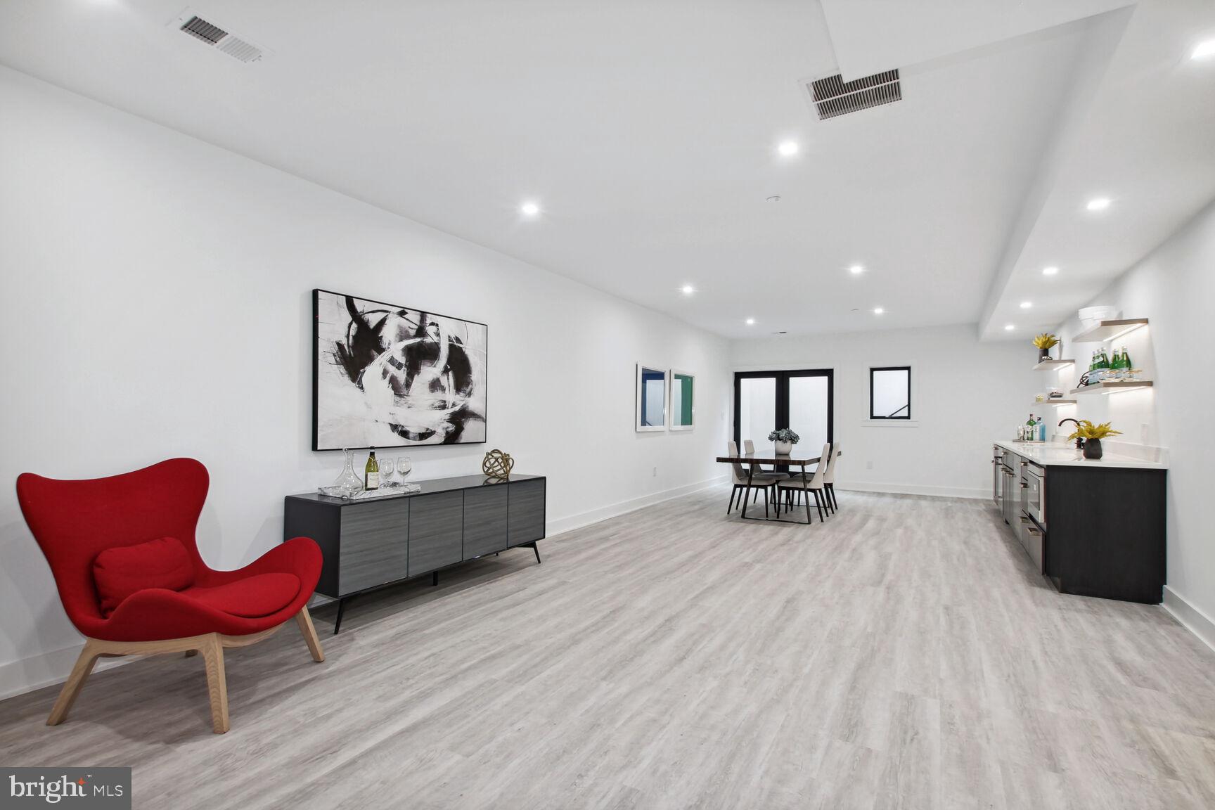 KENWOOD PARK - Residential