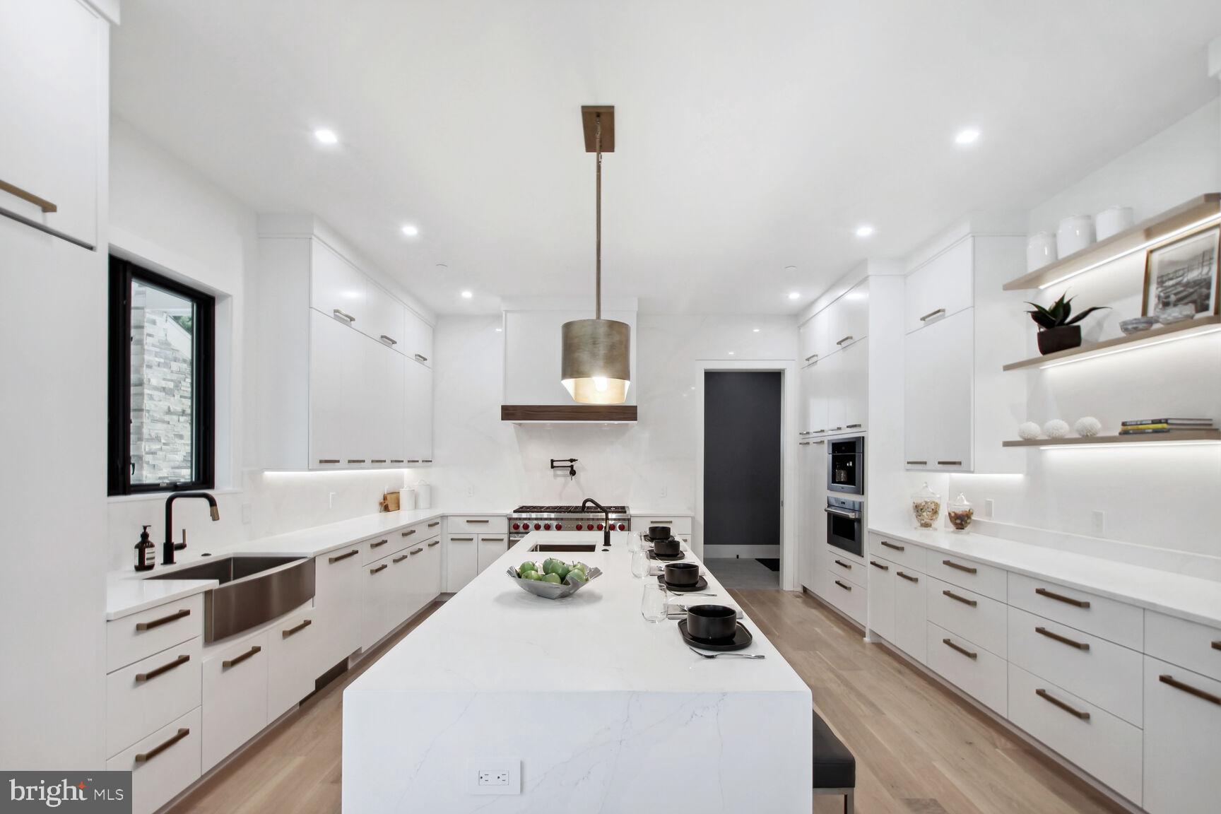 KENWOOD PARK - Residential