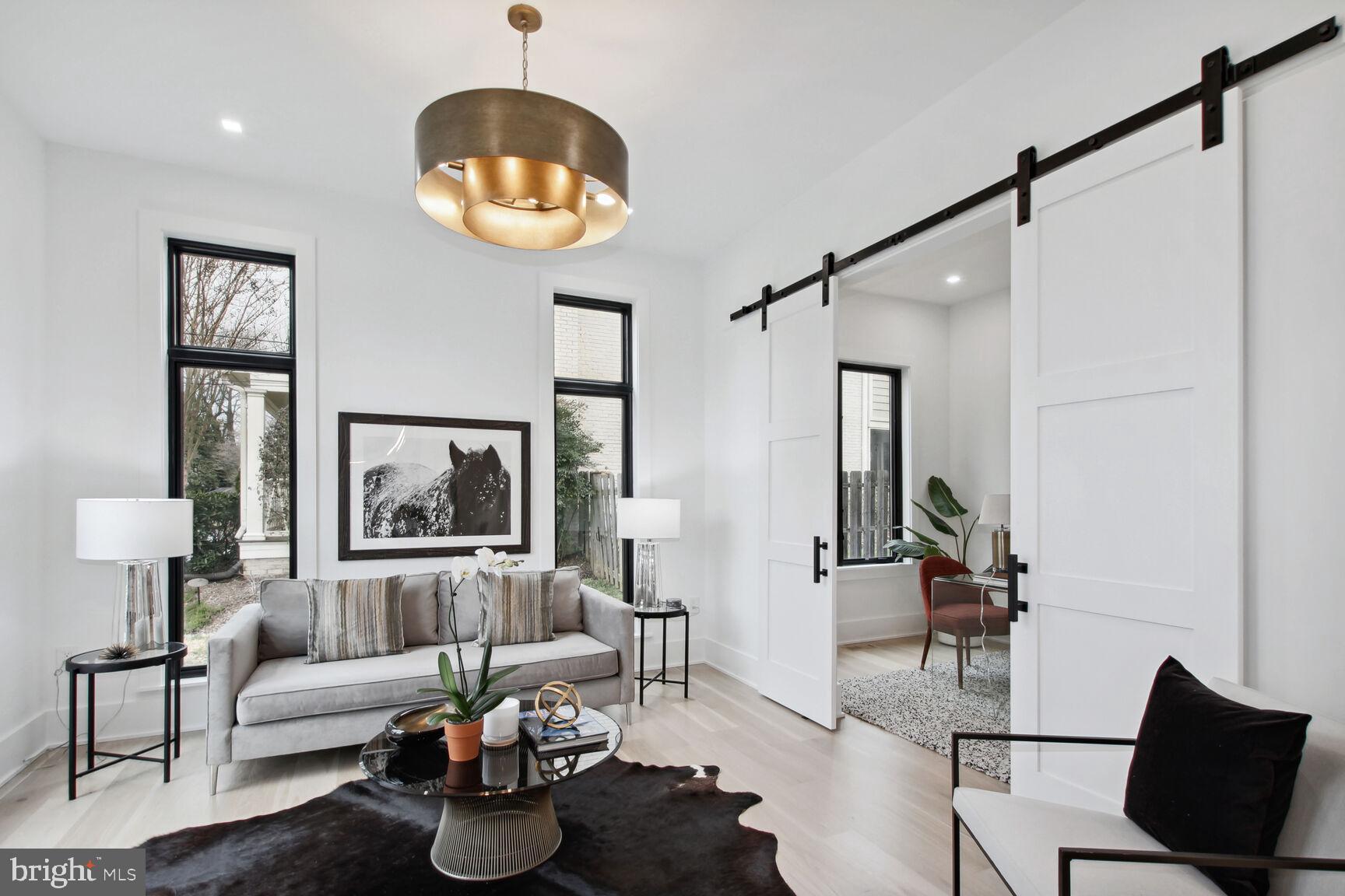 KENWOOD PARK - Residential