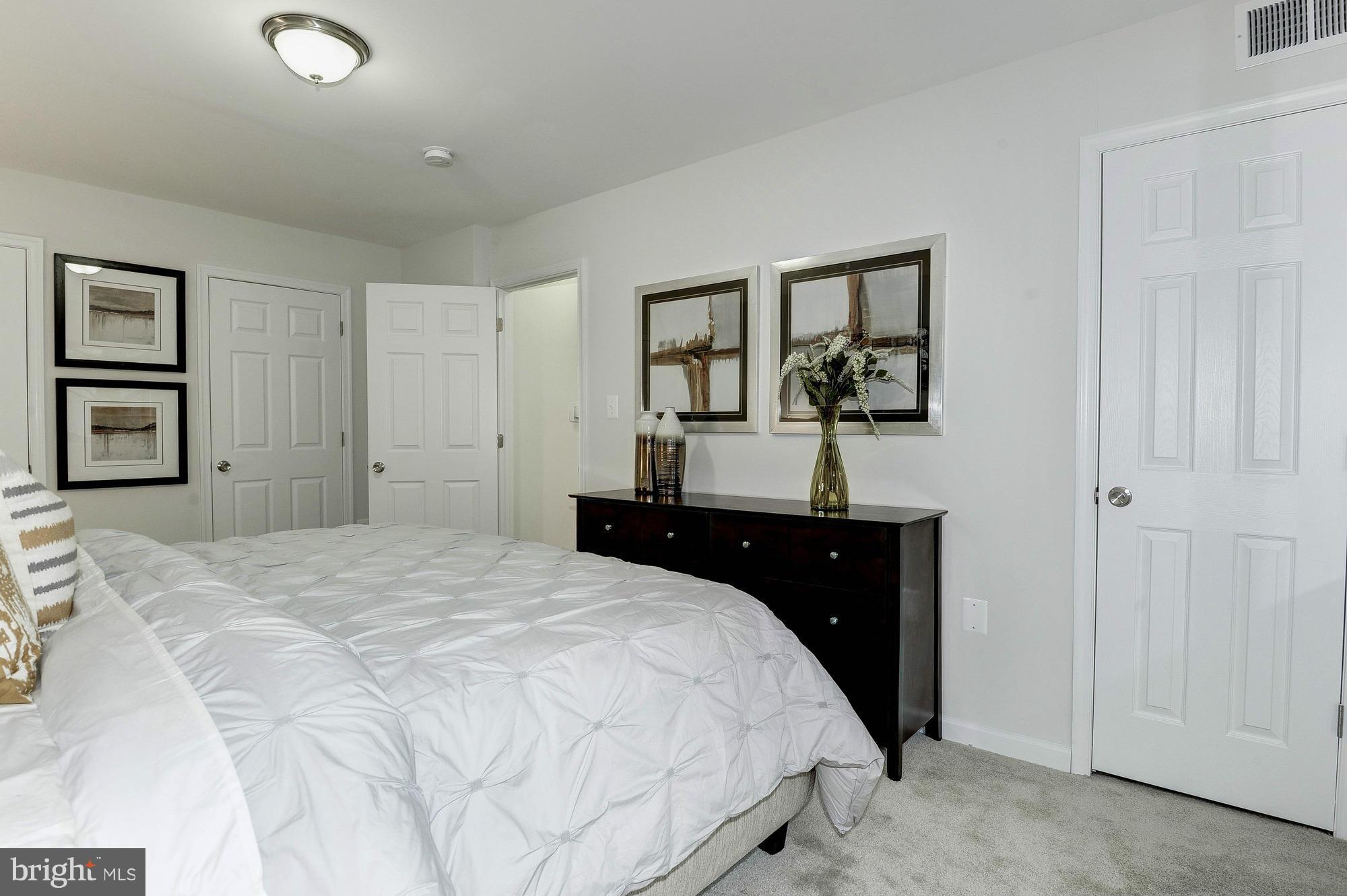 BETHESDA PARK - Residential Lease