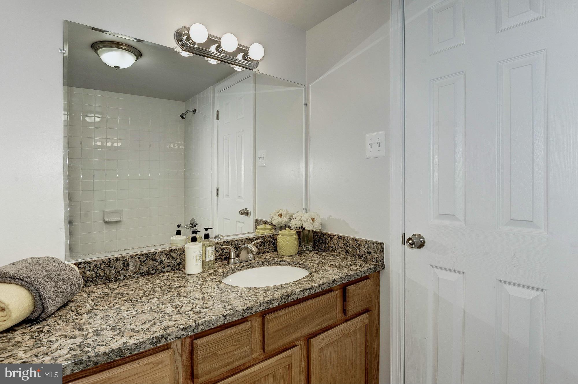 BETHESDA PARK - Residential Lease