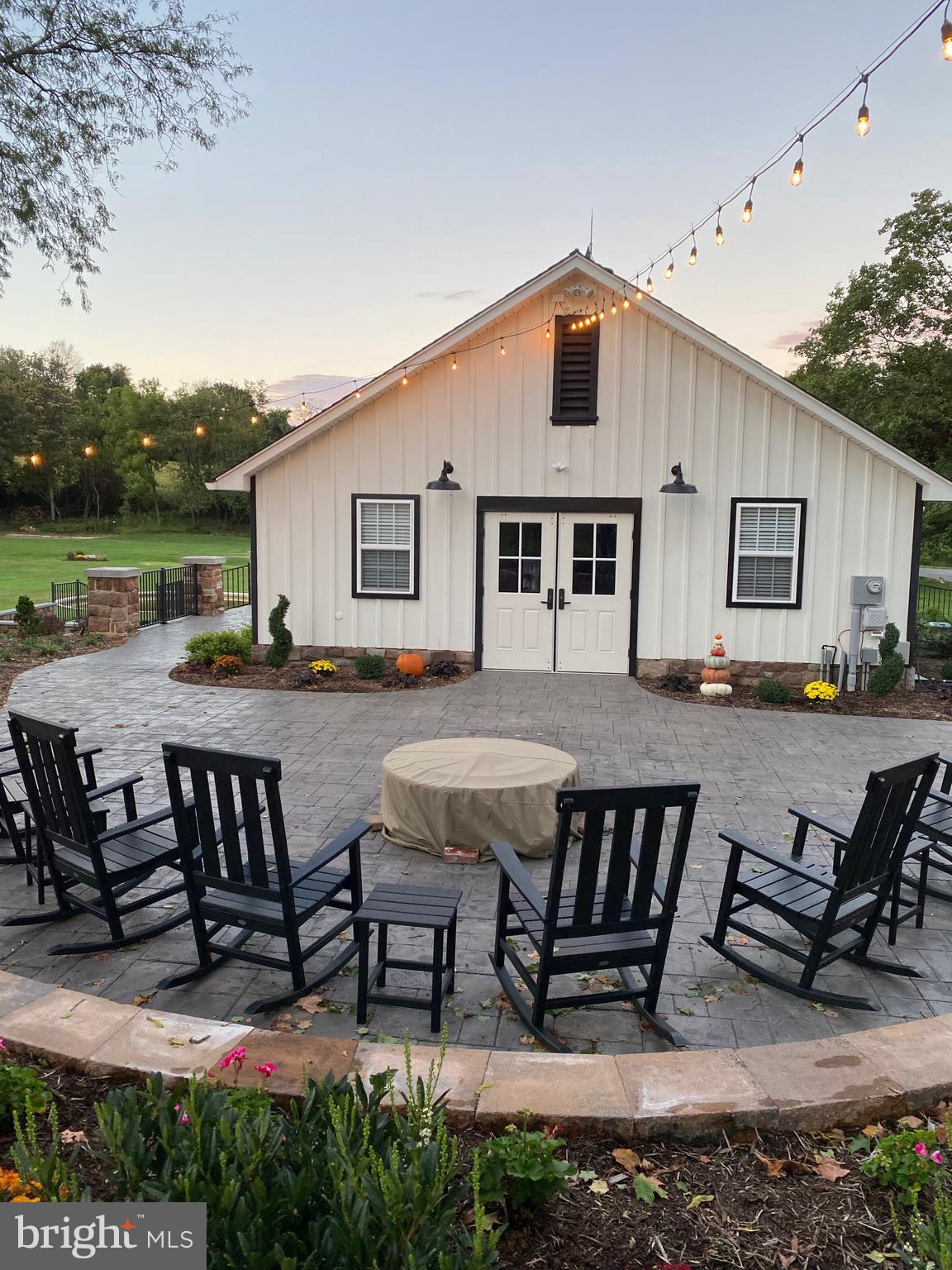 2395 QUENTIN ROAD