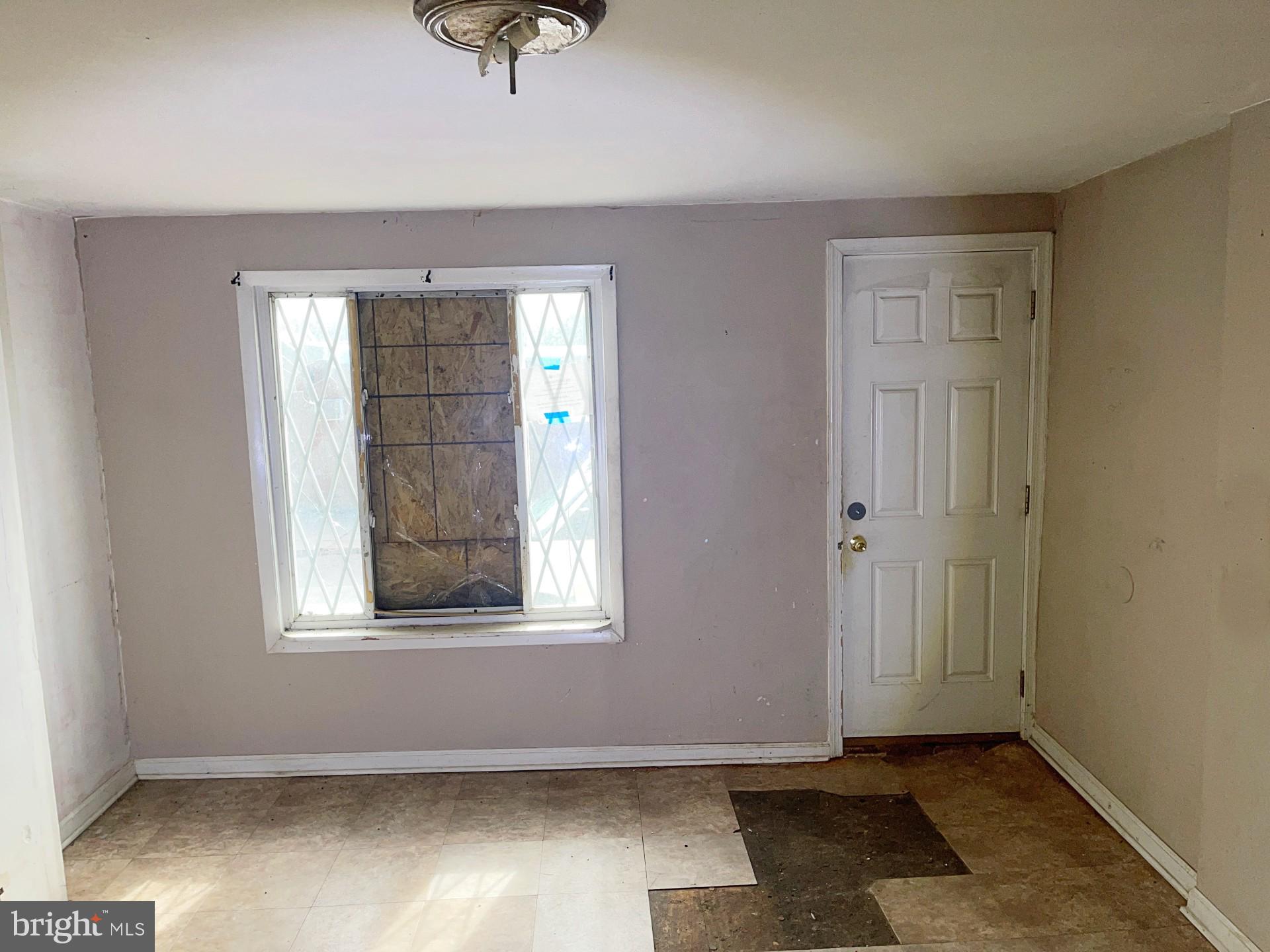 BALTIMORE HIGHLANDS - Residential