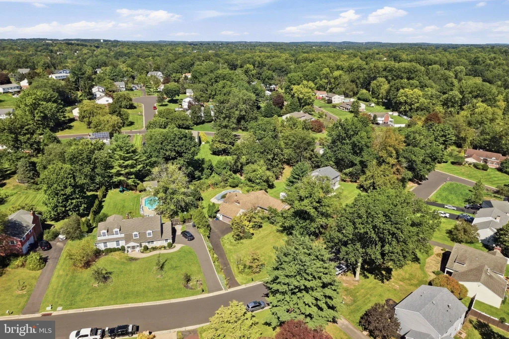 29 Mill Creek Rd Road, Southampton, PA 18966