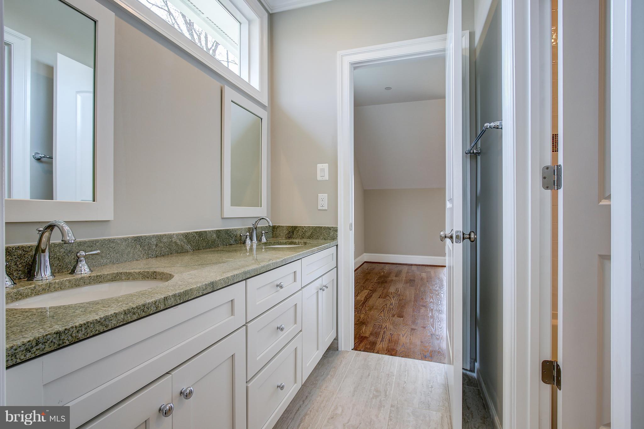 LANDON WOODS - Residential