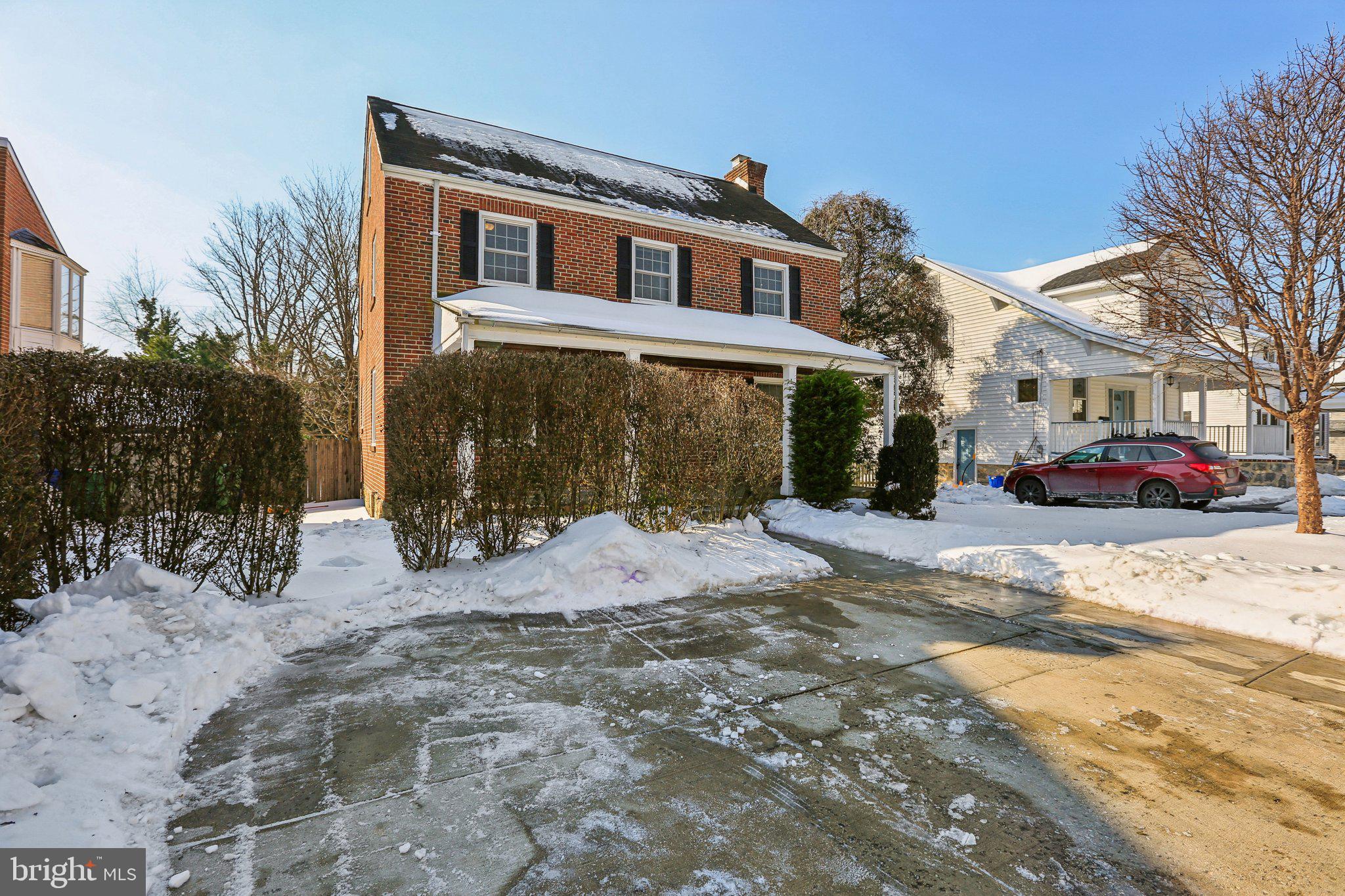 LAKE EVESHAM - Residential