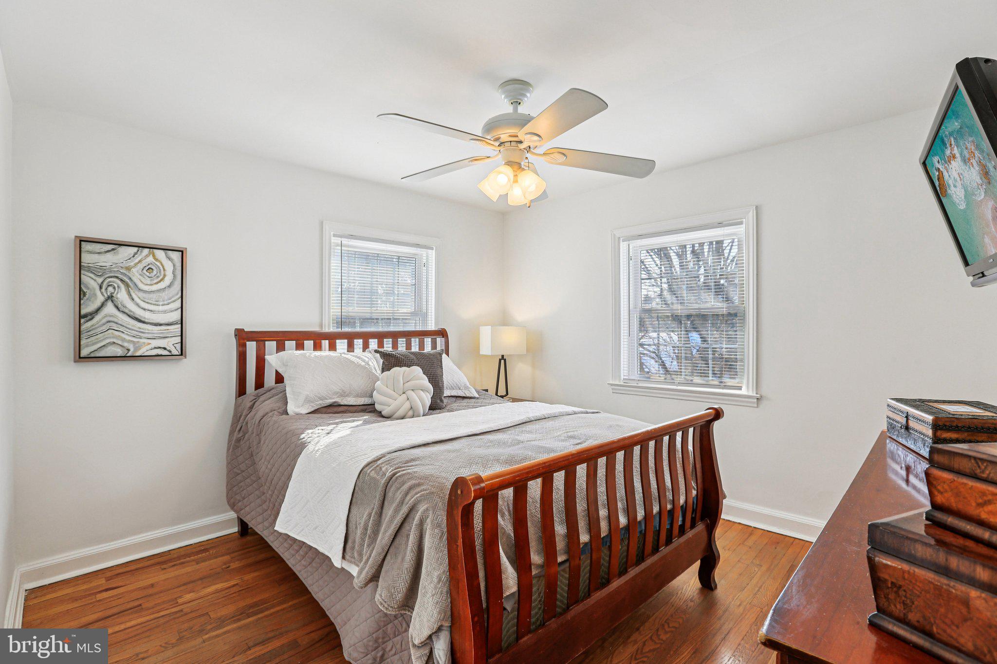 LAKE EVESHAM - Residential