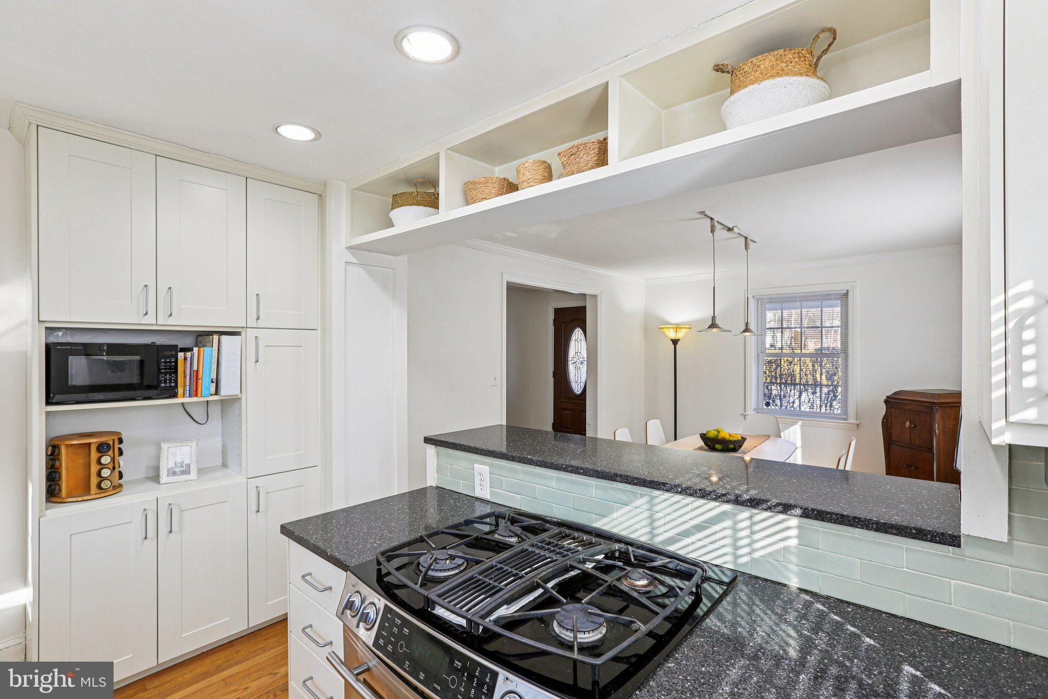 LAKE EVESHAM - Residential