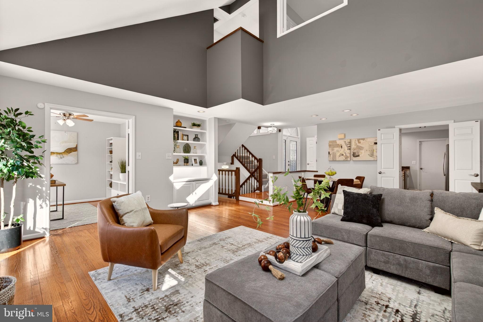 2924 ELMESMEADE COURT