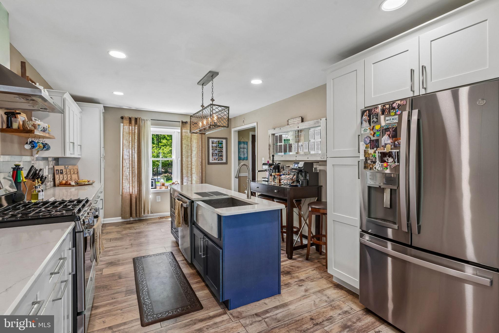 8 MINISINK TRAIL
