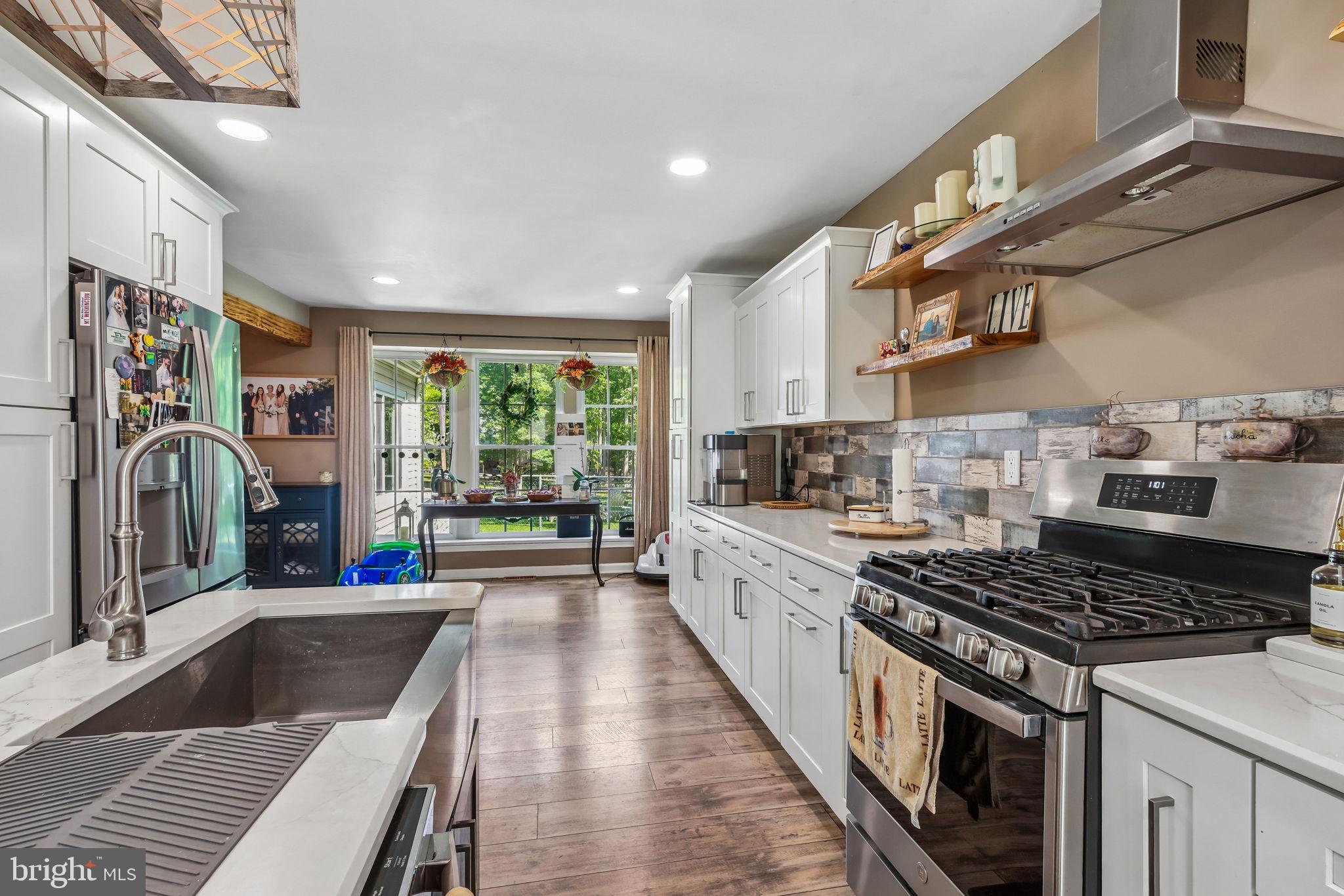 8 MINISINK TRAIL