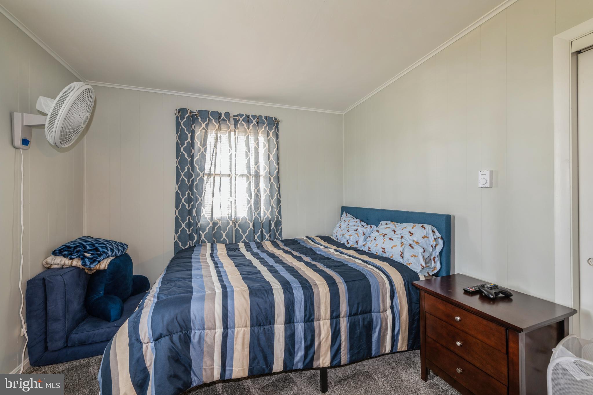 CRAB ISLAND SHORES - Residential