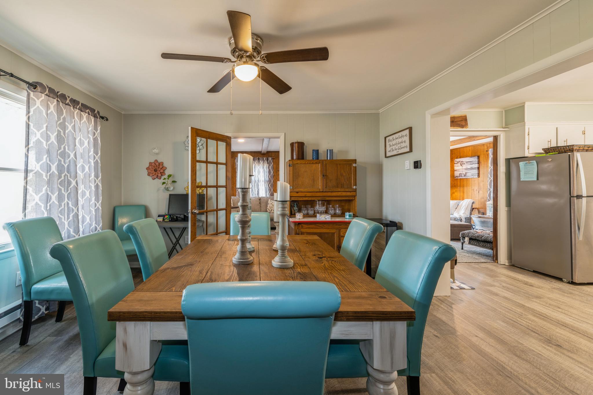 CRAB ISLAND SHORES - Residential