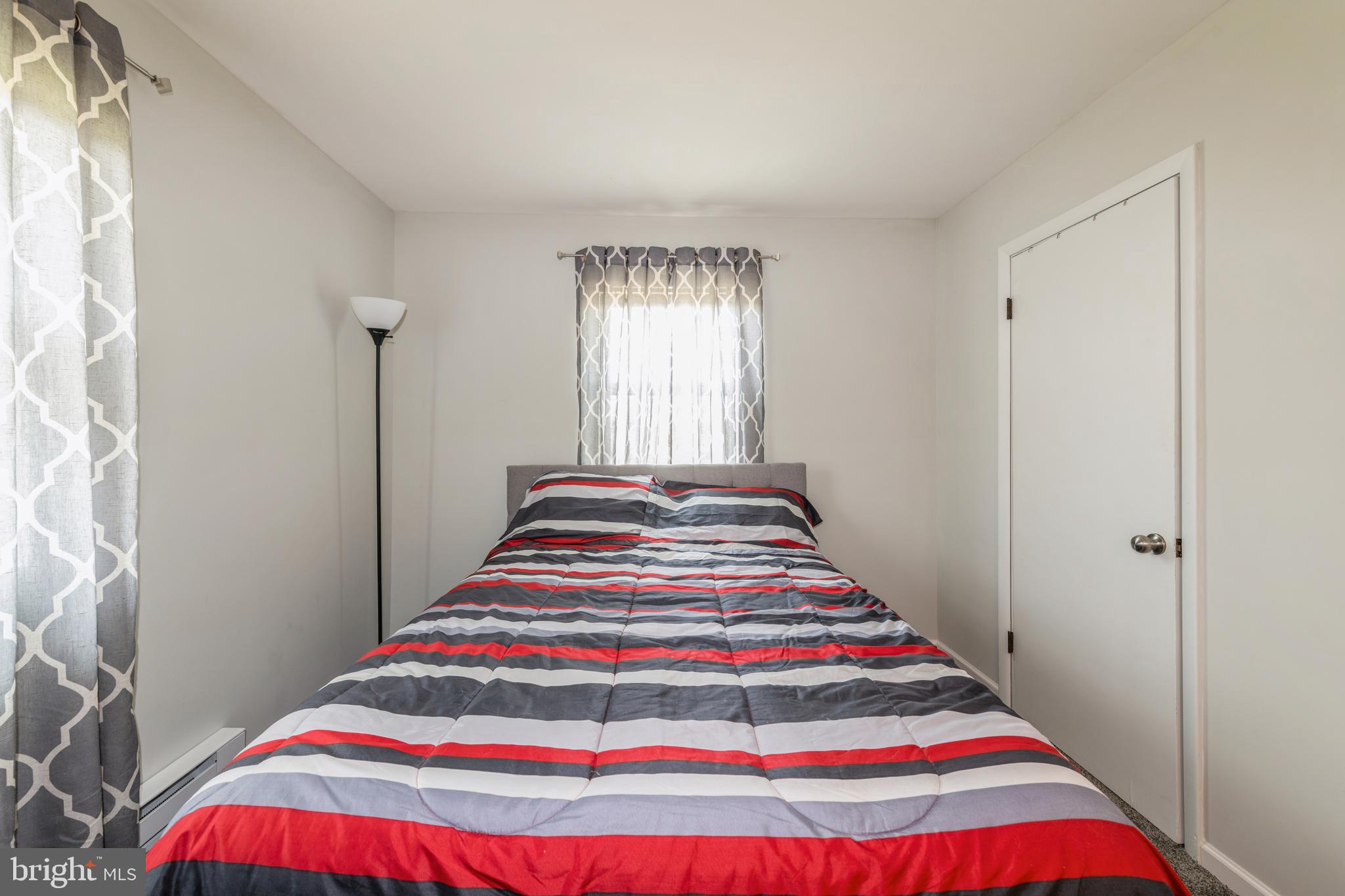 CRAB ISLAND SHORES - Residential