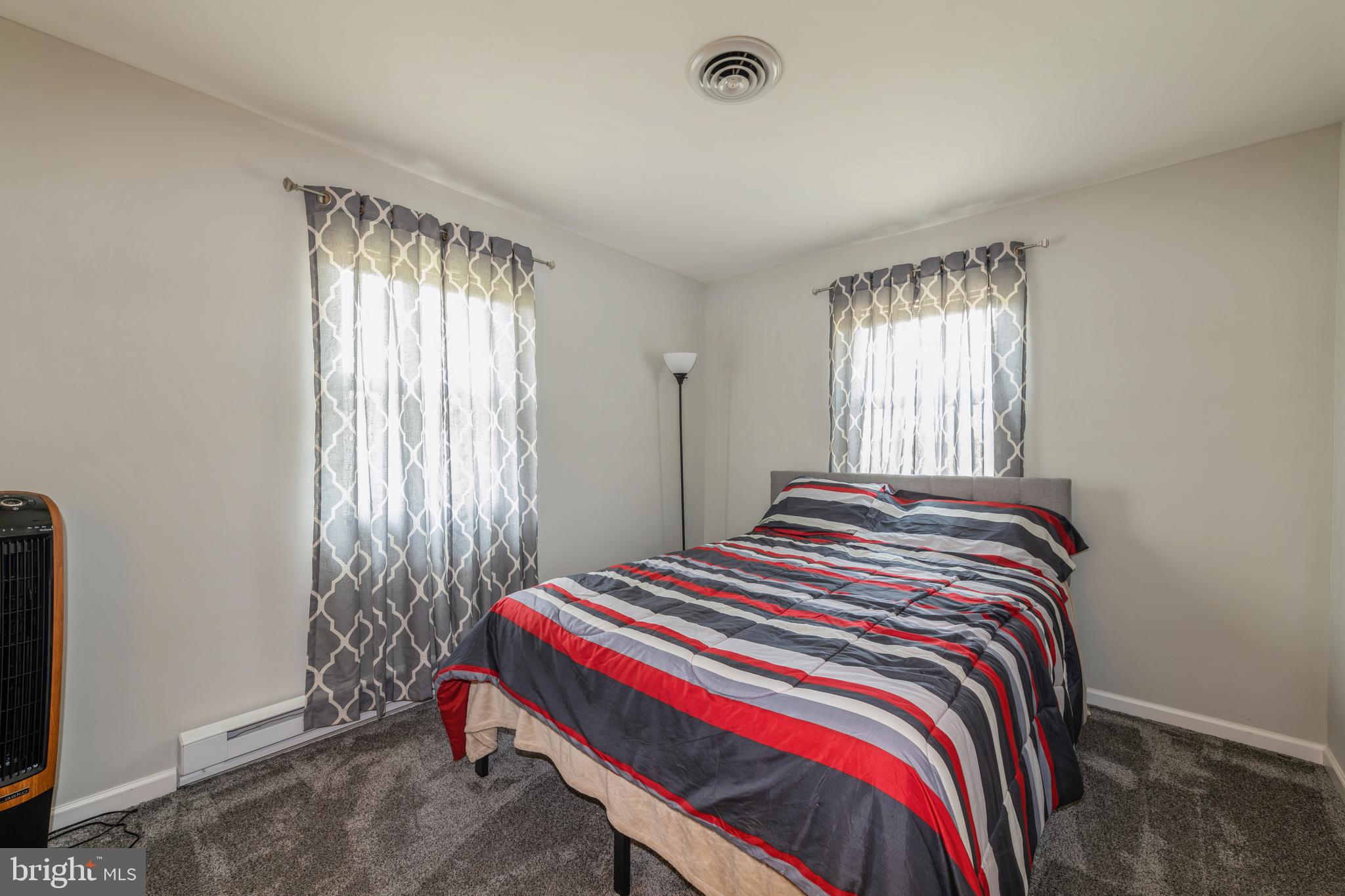 CRAB ISLAND SHORES - Residential