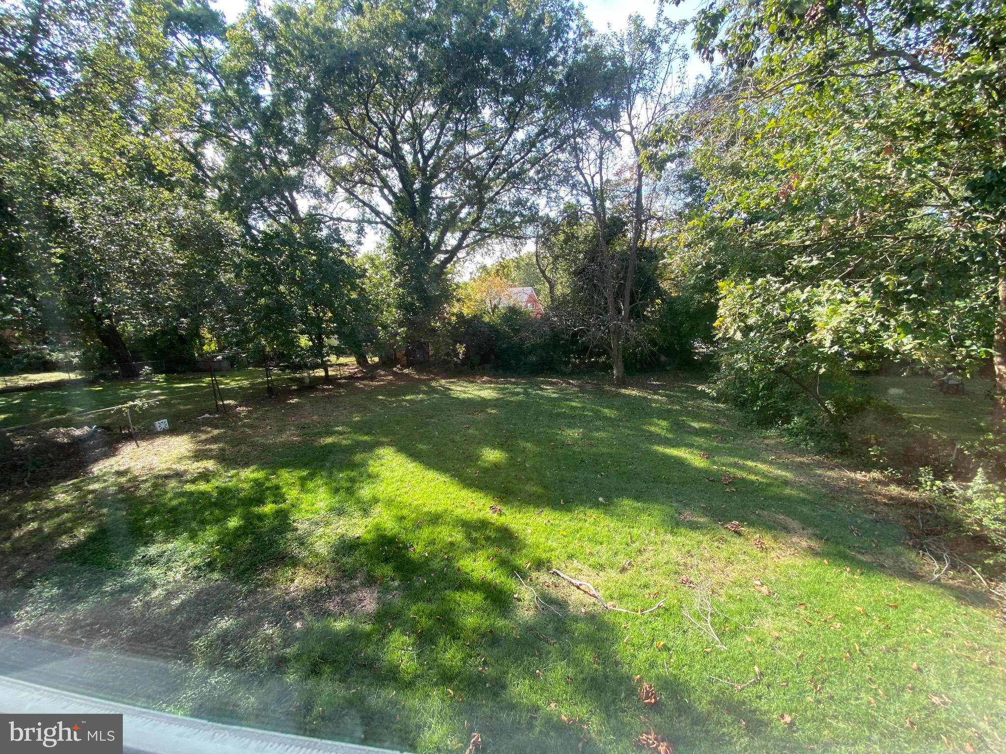 FOREST HEIGHTS - Residential Lease